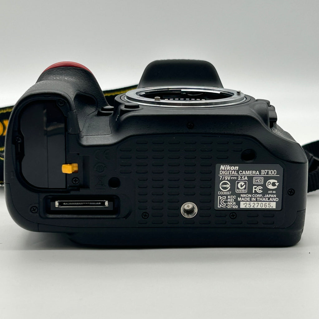 Nikon D7100 24.1MP Digital SLR Camera (Body Only)