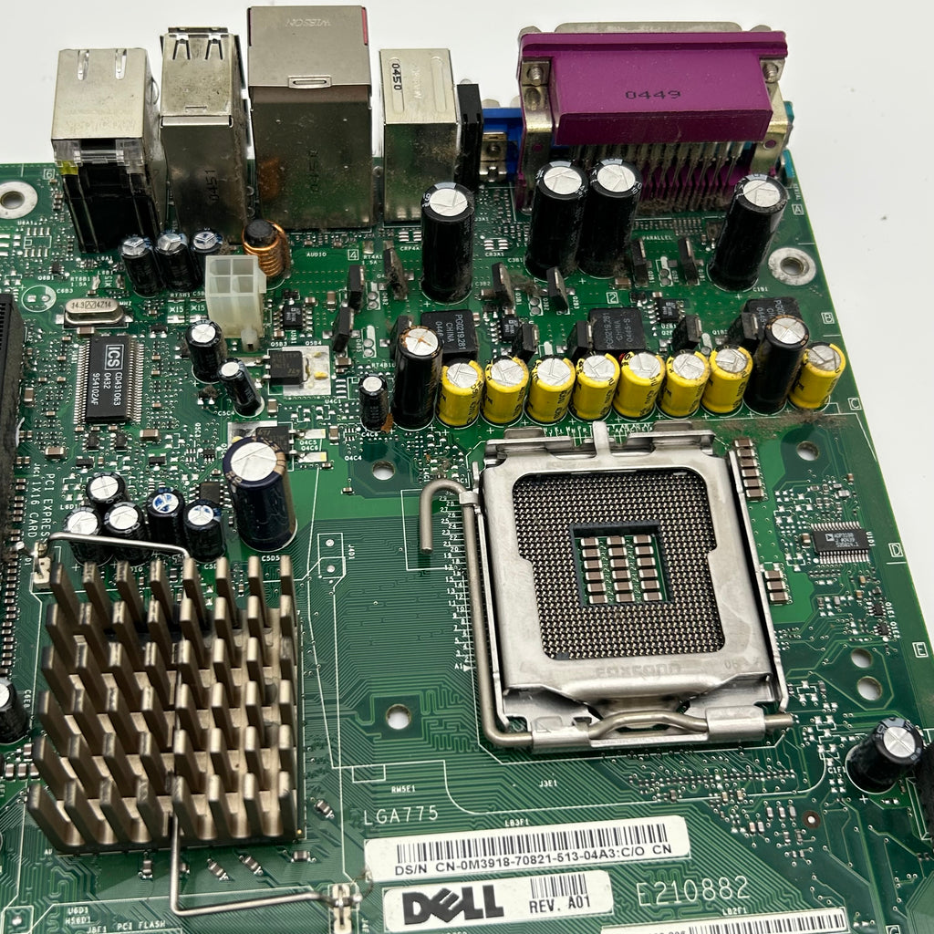 Dell E210882 LGA775 Motherboard with Intel Pentium 4 & Samsung RAM - For Parts
