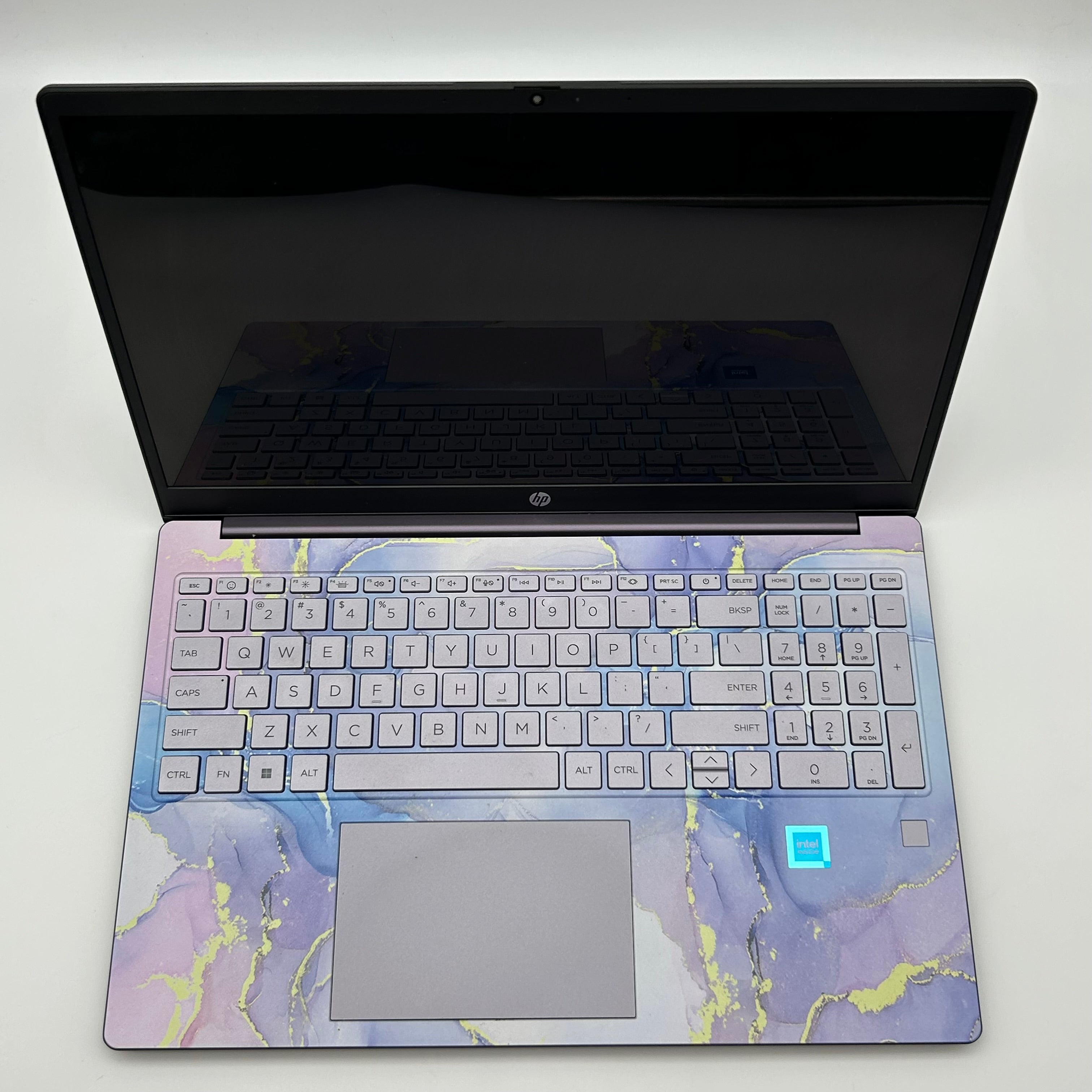 HP Laptop 15-fd0629ds 15-inch 1.2GHz 4GB RAM 128GB SSD Purple Used