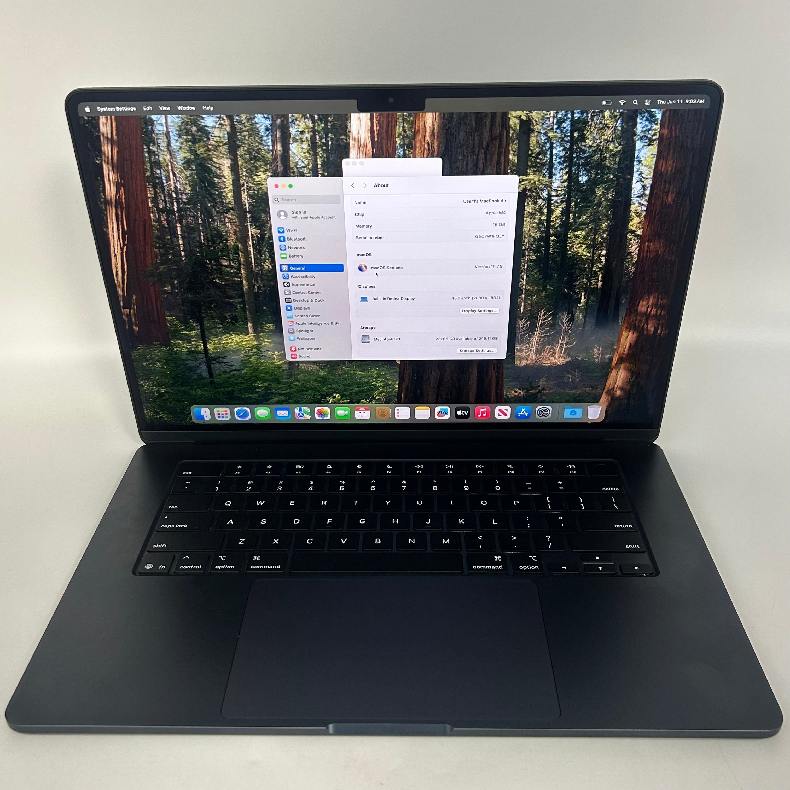 2025 Apple MacBook Air 15" M4 10C GPU 4.4GHz 16GB RAM 512GB SSD A3241