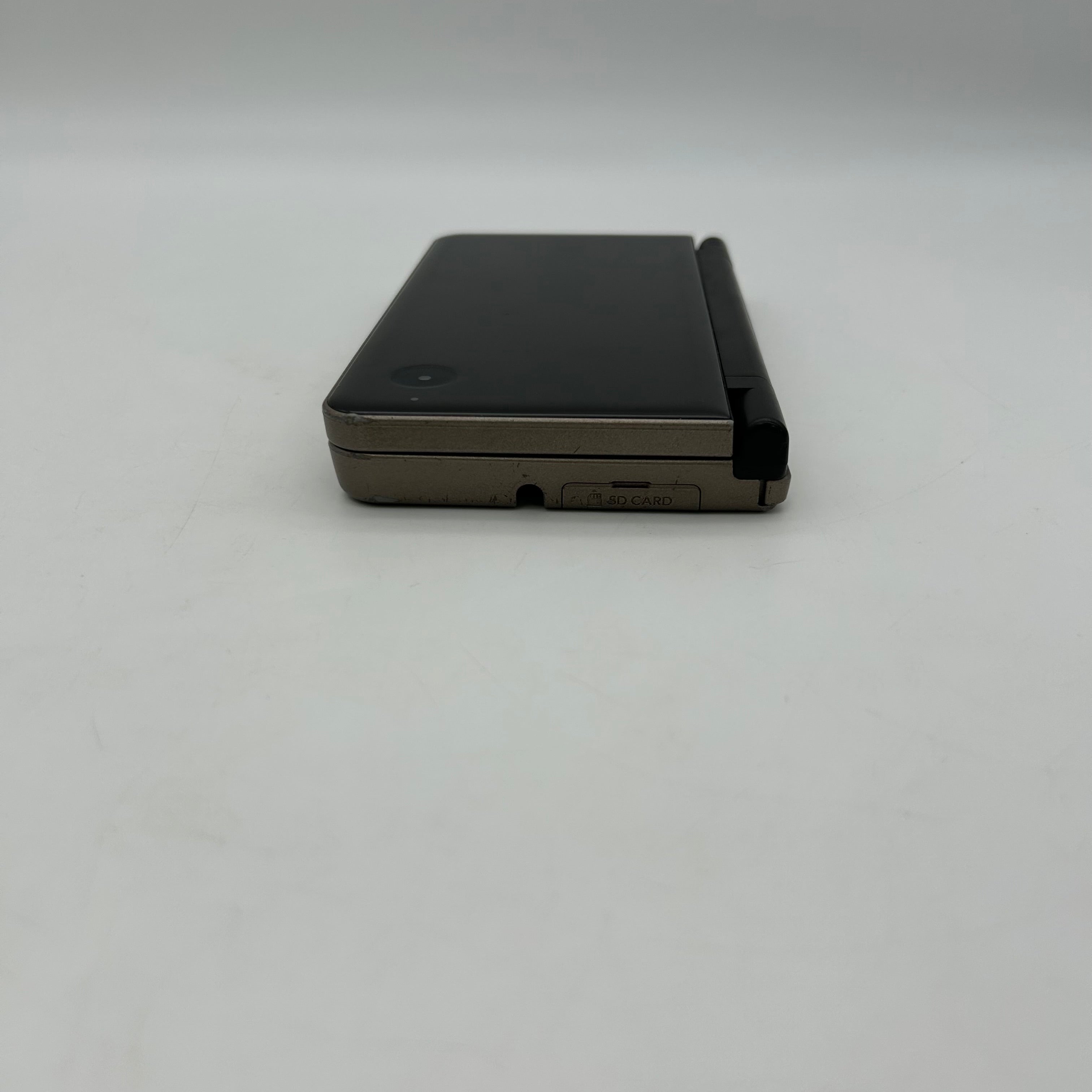 Nintendo DSi XL Handheld System Black - No Stylus & Charger - Tested