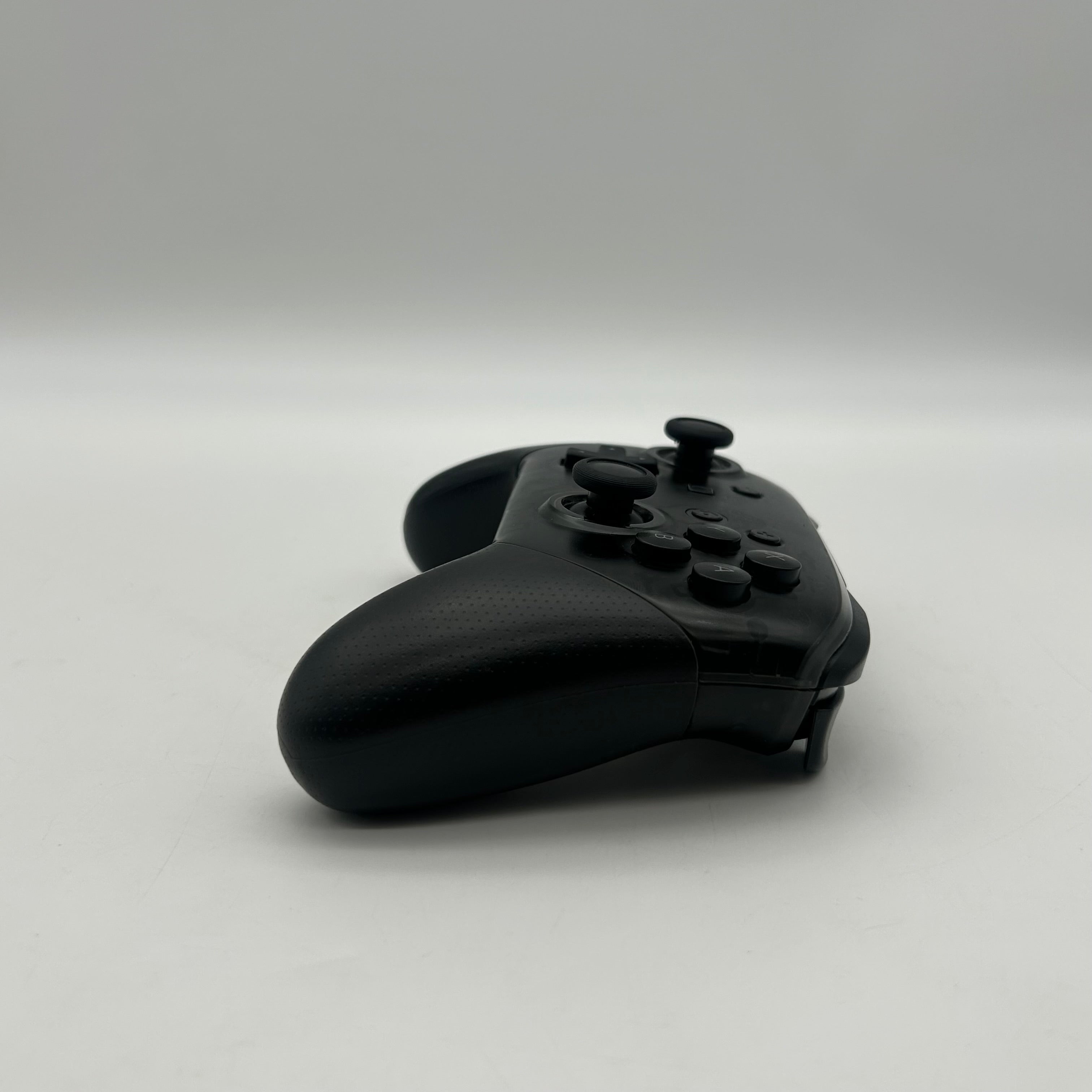 Nintendo Switch Pro Controller HAC-013