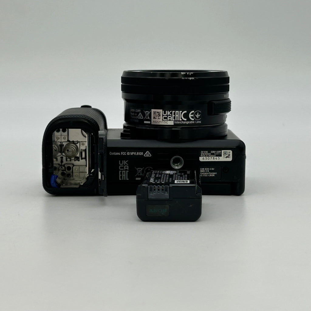 Sony ZV-E10 Mirrorless Camera with E PZ 16-50mm F3.5-5.6 OSS - Black - Used With Box