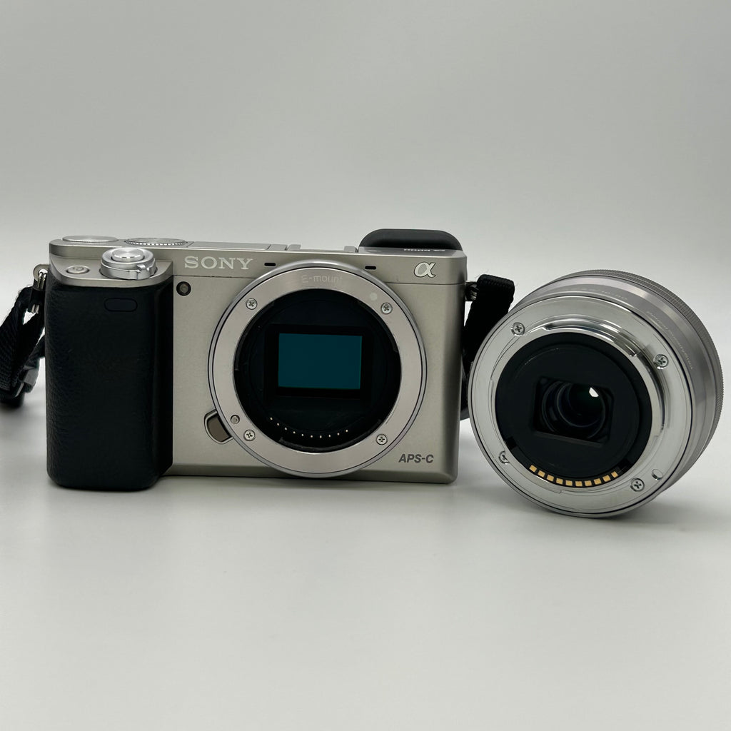 Sony Alpha A6000 Mirrorless Digital Camera w/16-50mm Lens English Silver - Used