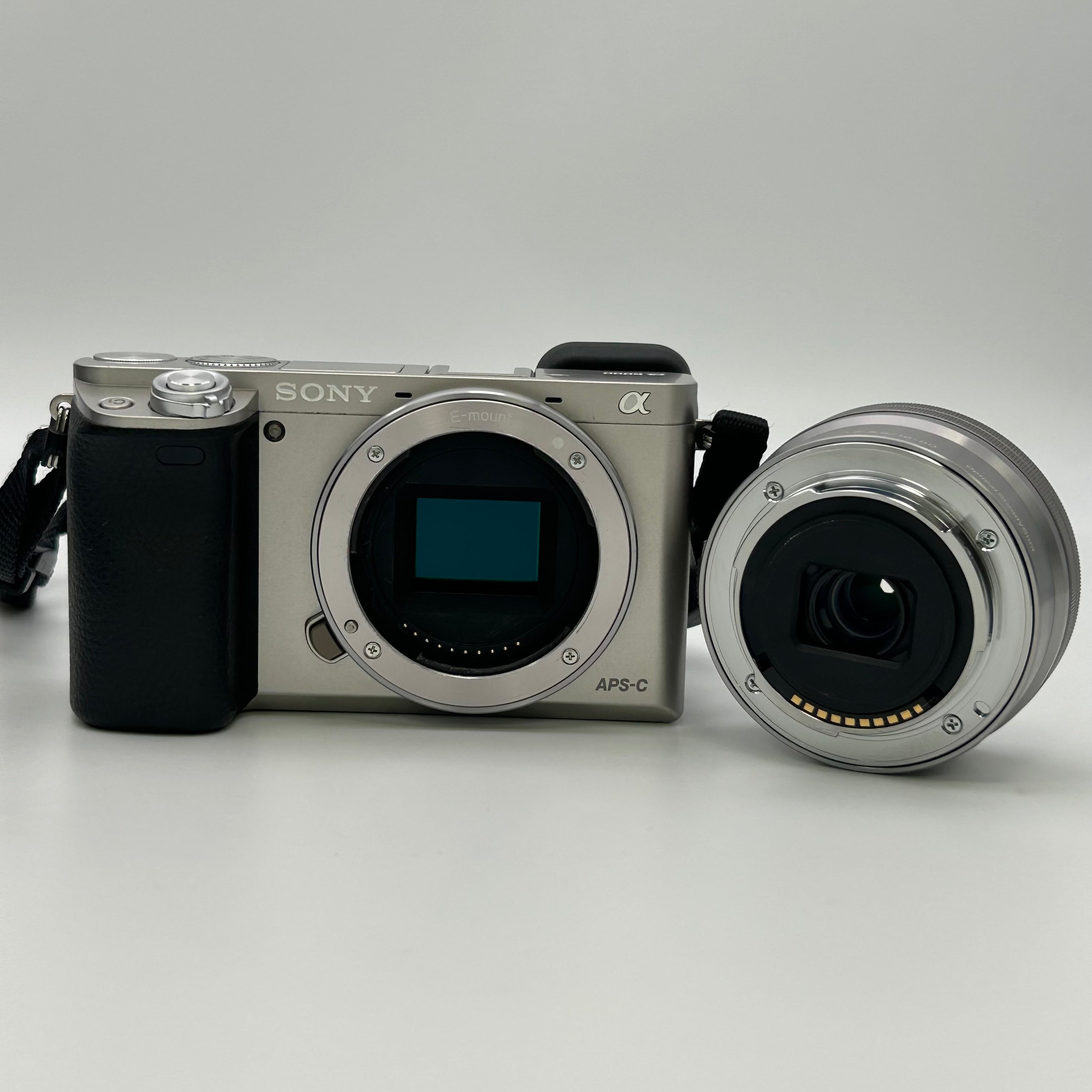 Sony Alpha A6000 Mirrorless Digital Camera w/16-50mm Lens English Silver - Used