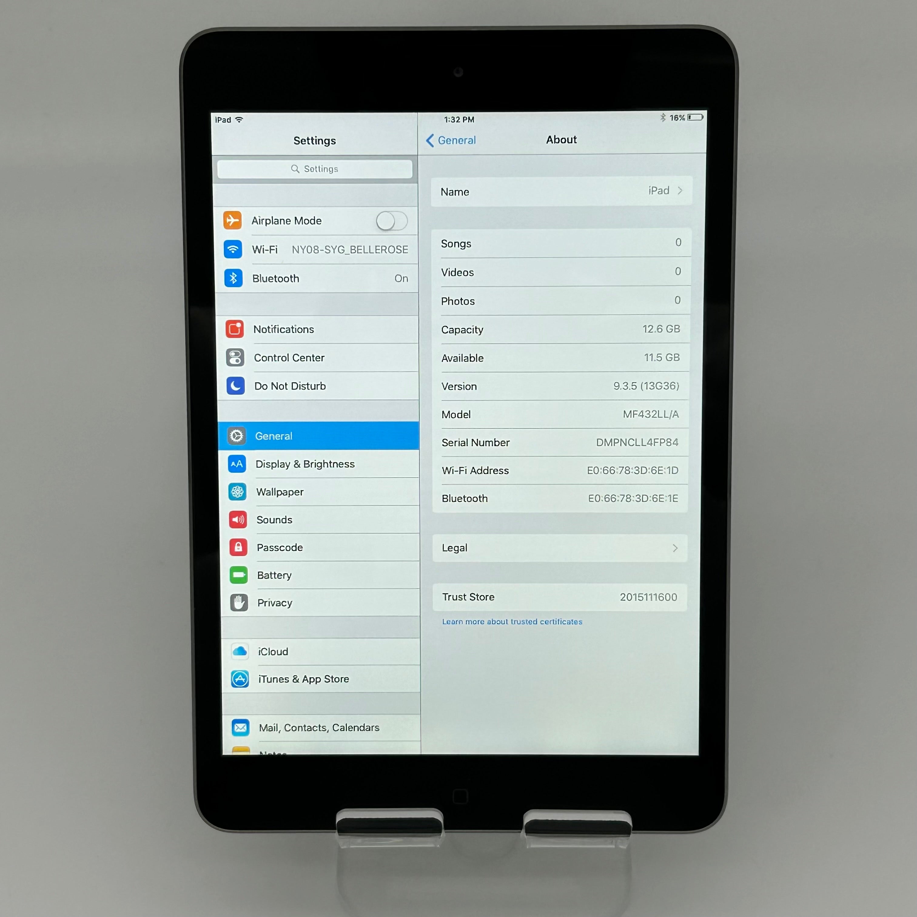 Apple iPad Mini 1st Gen 16GB A1432  - MD528LL/A  Slate Gray - Used Tested Works