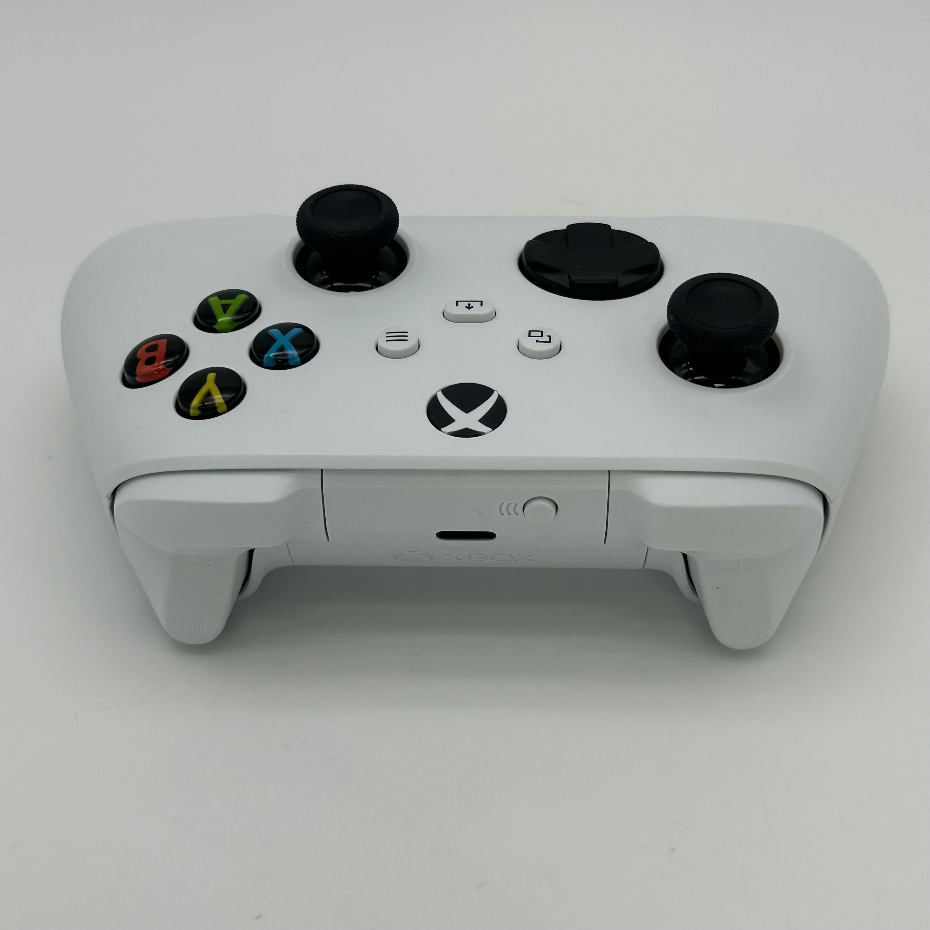 Microsoft Xbox Series X All-Digital 1TB Console Gaming System Robot White 1882 - Used