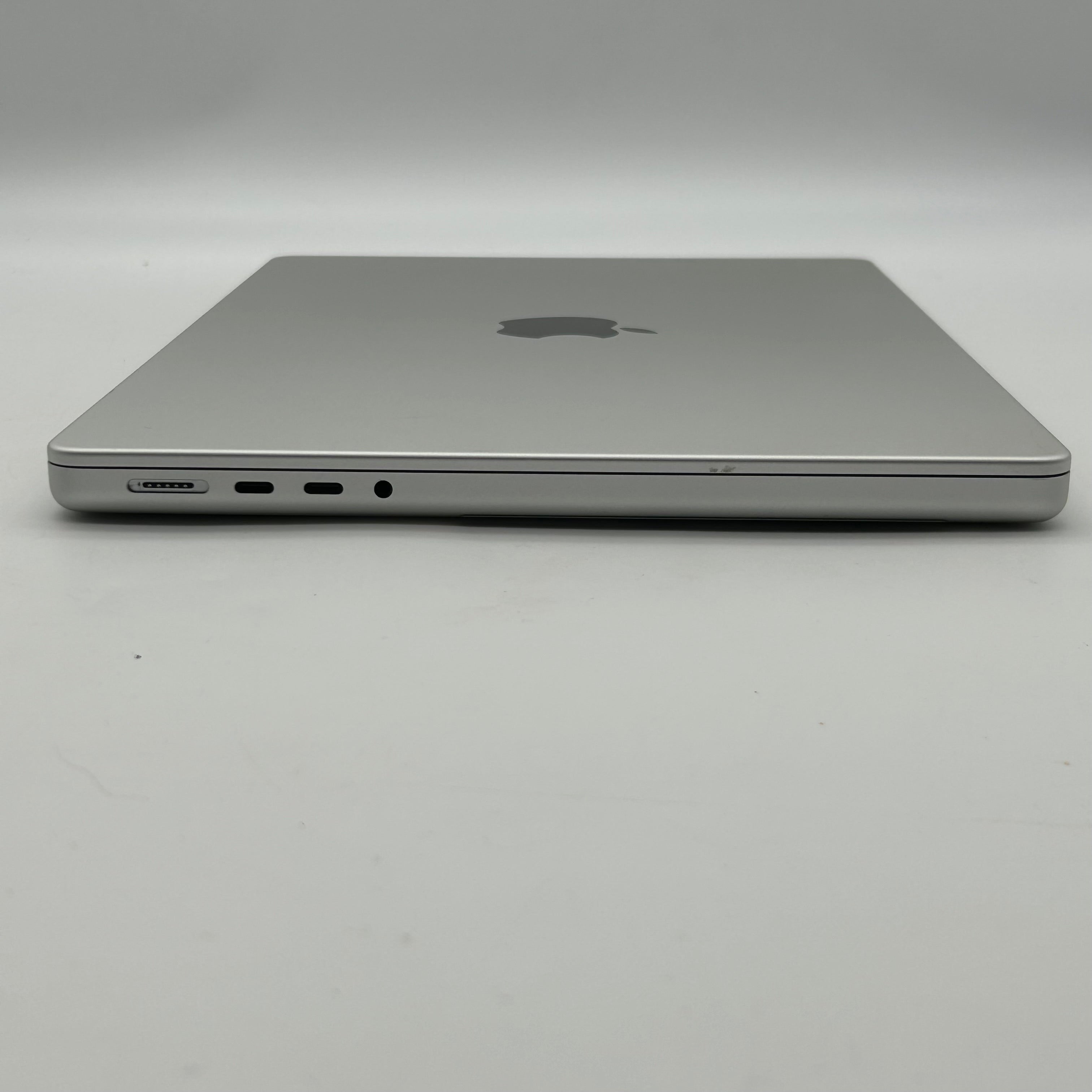 2024 Apple MacBook Pro 14" M4 10C GPU 4.5GHz 16GB RAM 512GB SSD A3112