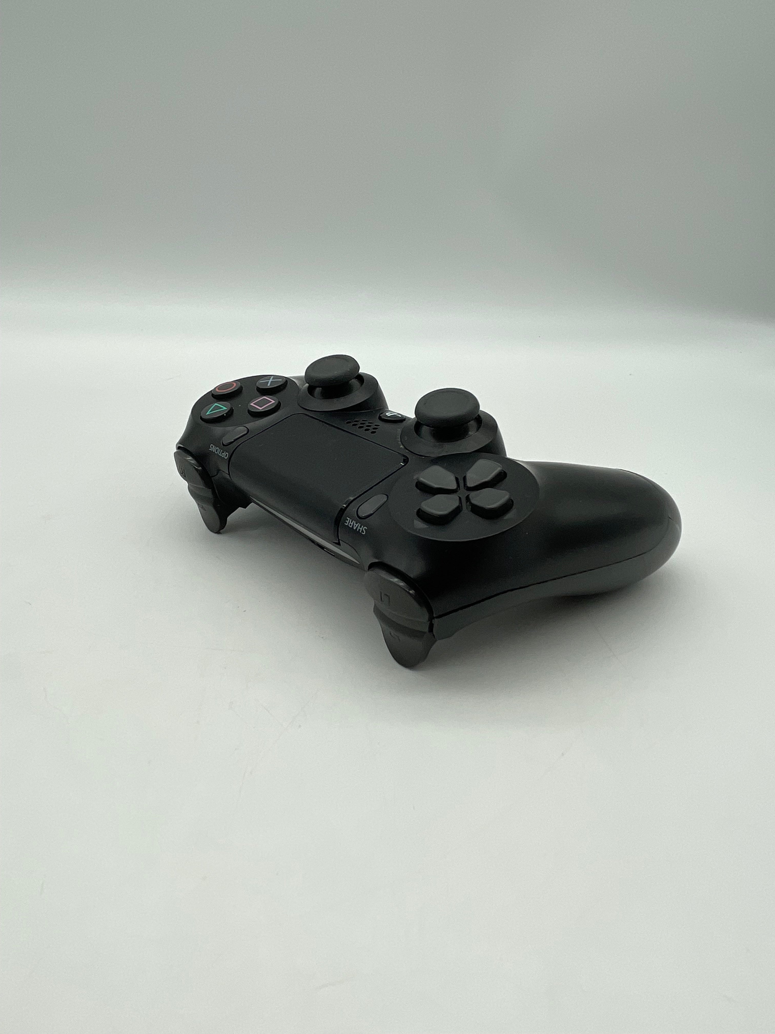 Sony PlayStation 4 Pro CUH-7215B 1TB Bundle - Tested