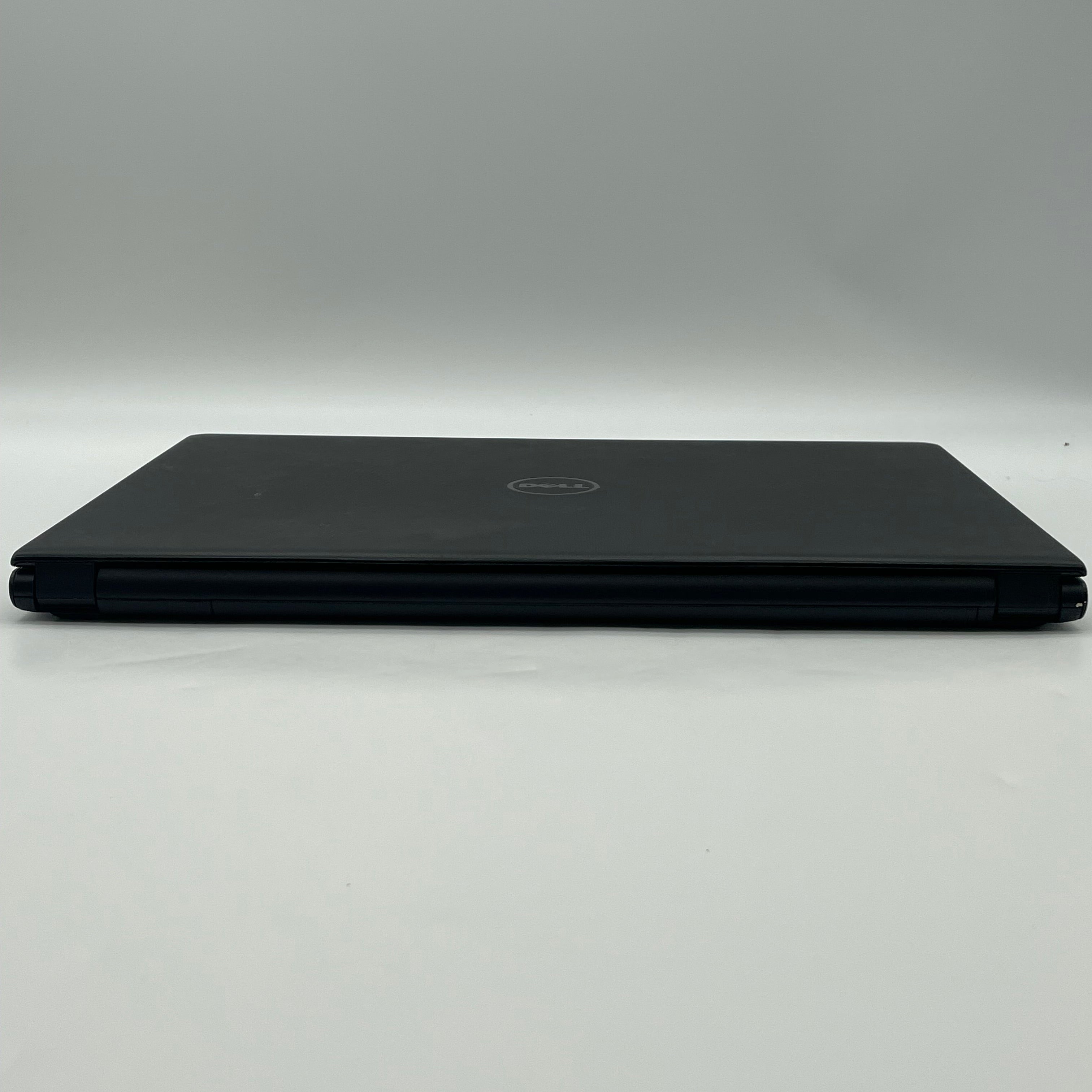Dell Inspiron 15 3567 Core i5 7200U 8GB RAM 2TB - *READ*