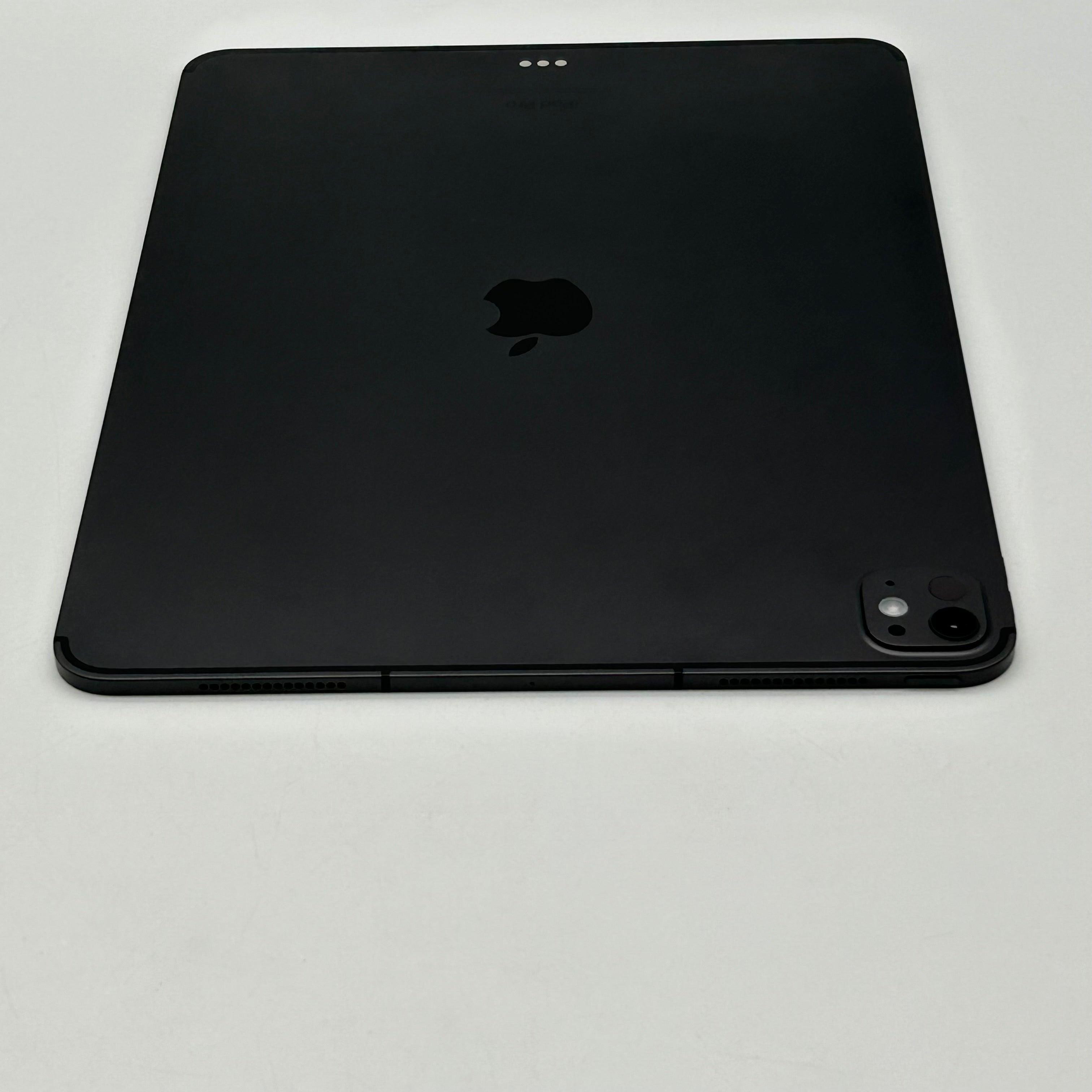 Apple iPad Pro 13-inch M4 Wi-Fi + Cellular A2926 MVXT3LL/A 256GB Battery 100%