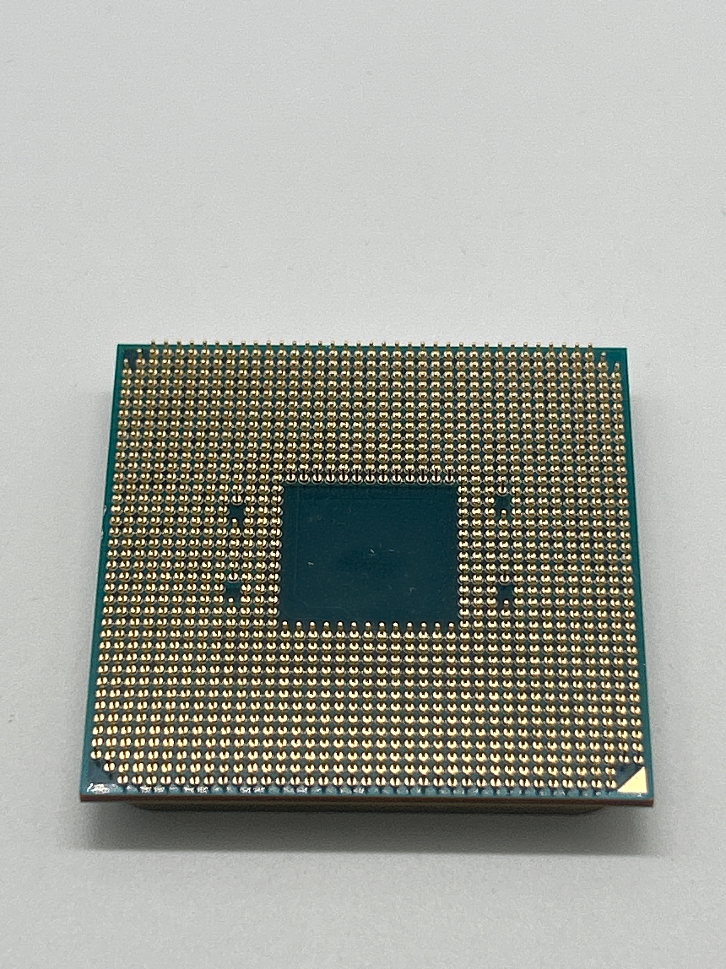 AMD Ryzen 7 1700X 3.4GHz Eight Core Processor Silver - Used