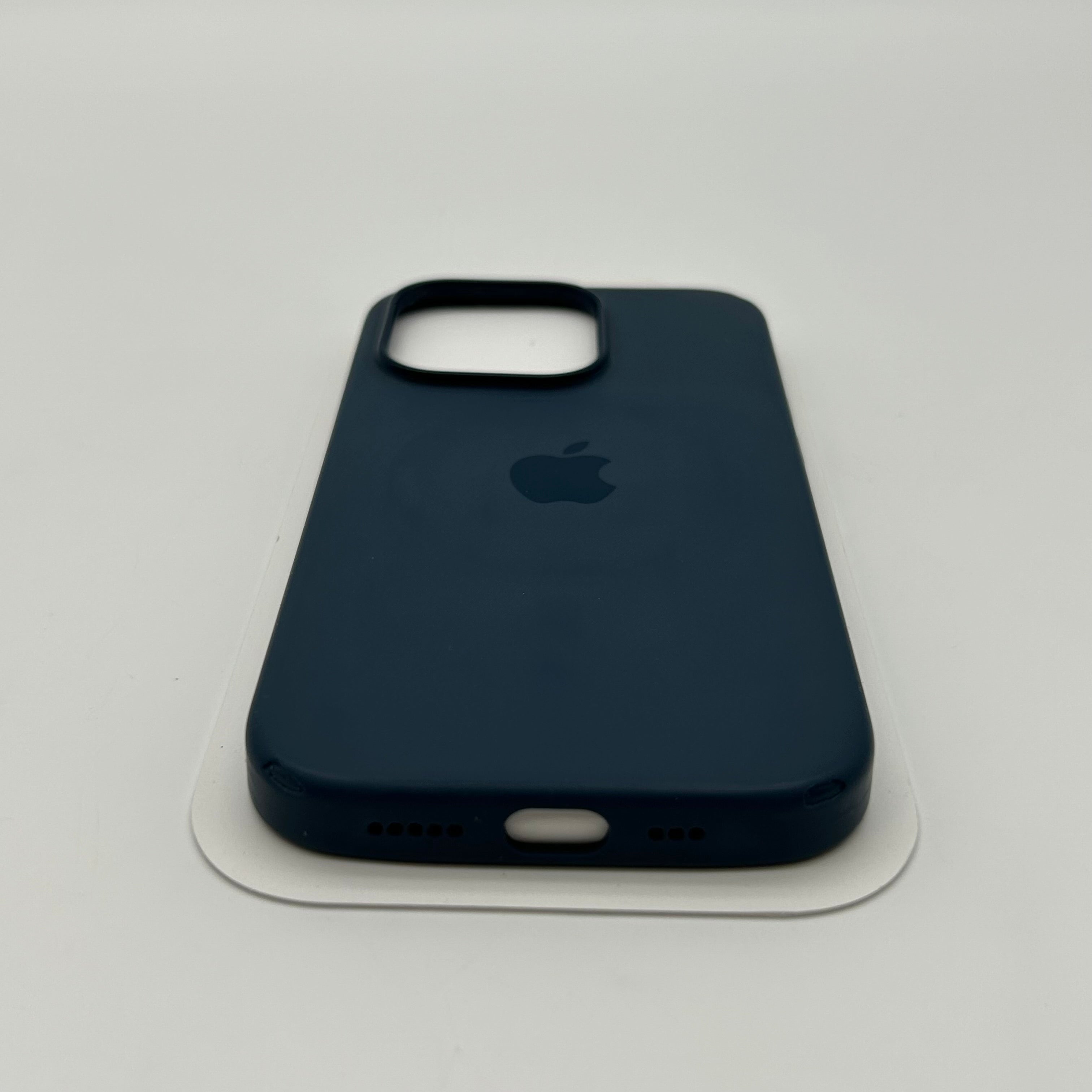 Apple Silicone Case with MagSafe for iPhone 14 Pro + 1  Screen Protector - Used With Box