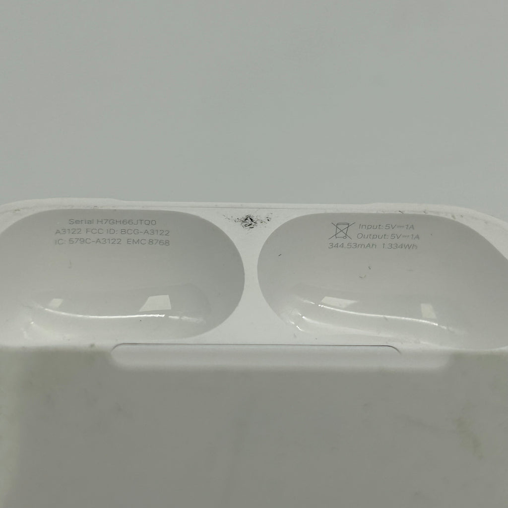 Apple AirPods Pro 3rd Gen MFHPALL/A A3063 A3064 A3122 Wireless Earbuds USB-C