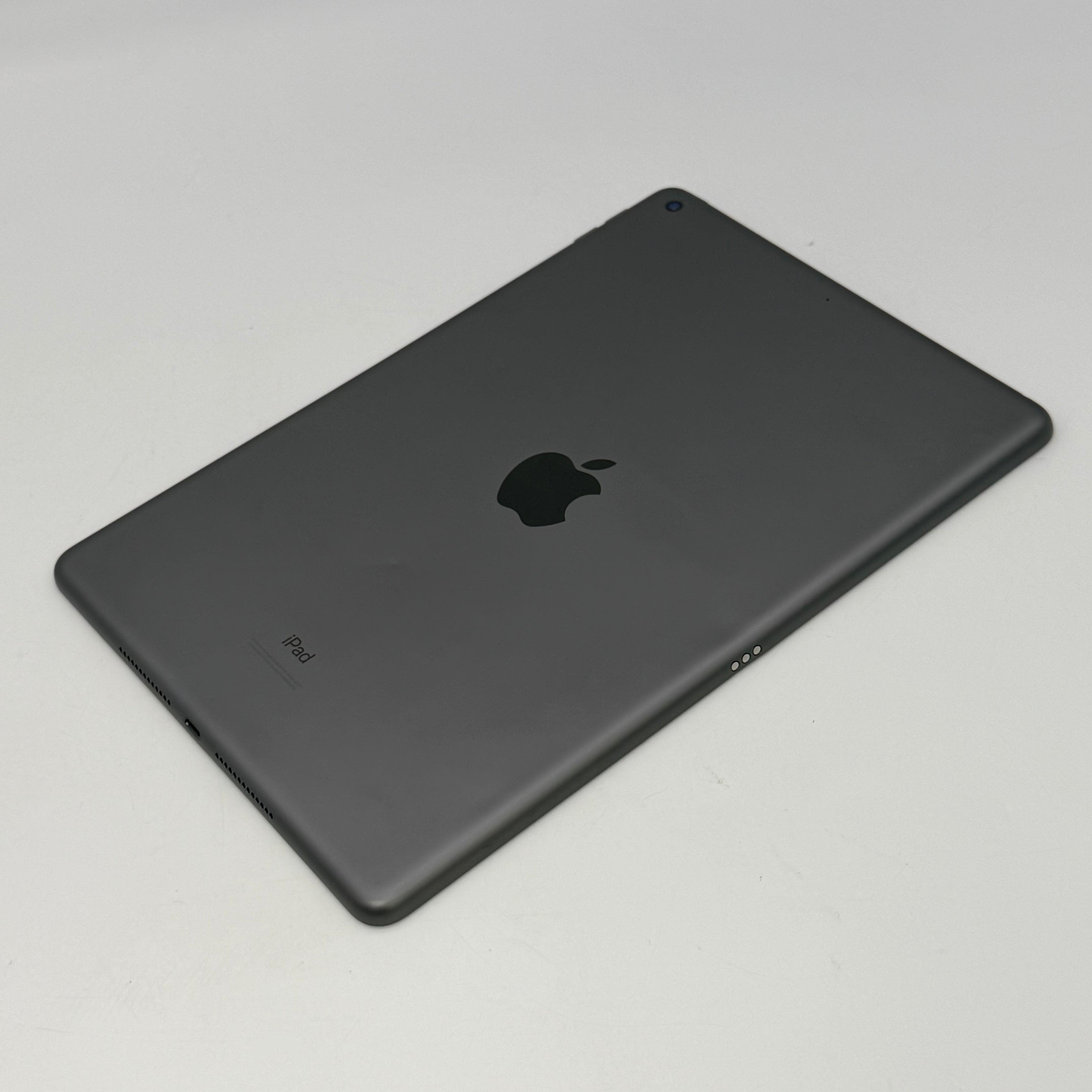 Apple iPad 8th Gen 2020 (Wi-Fi) 32GB Space Gray