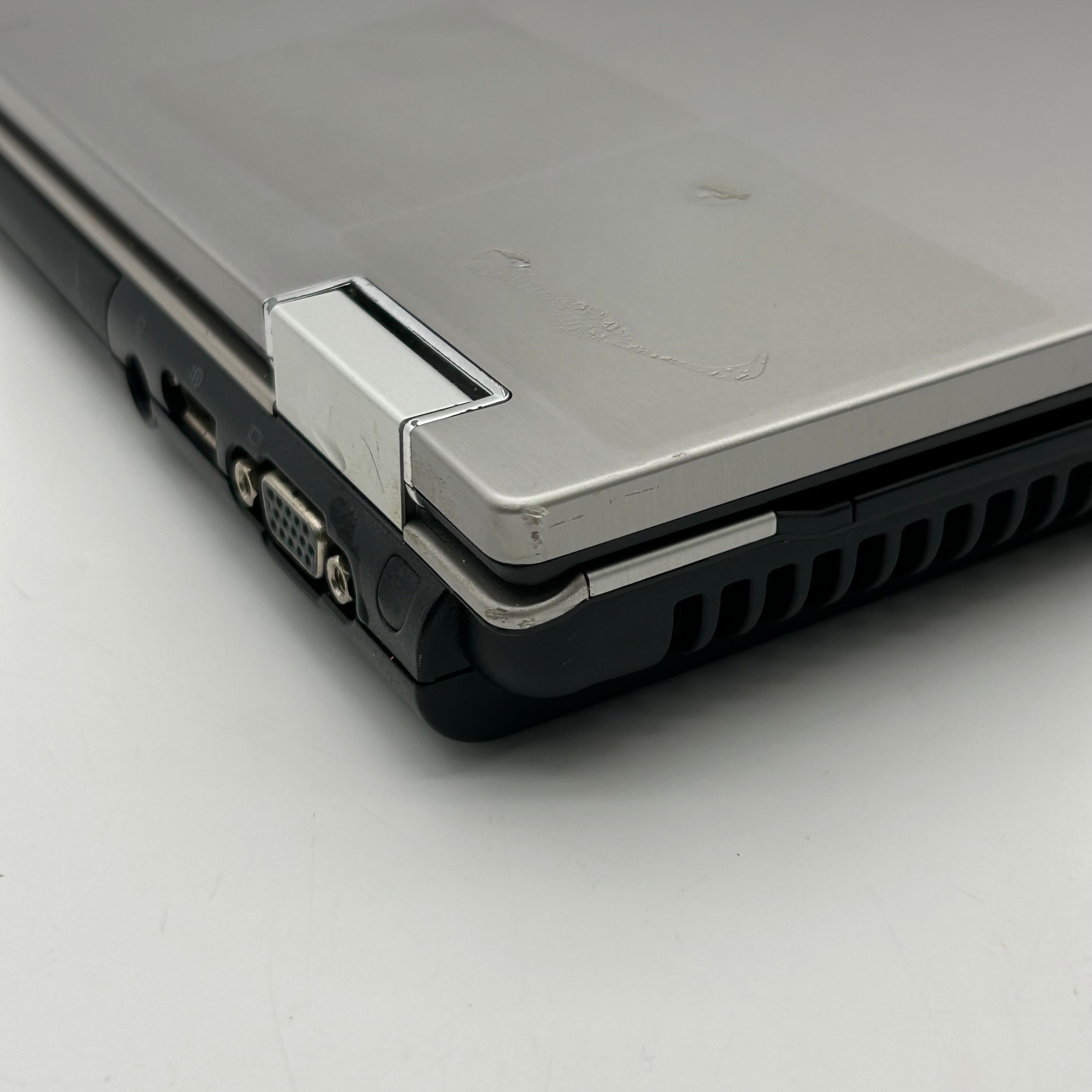 HP EliteBook 8440P Laptop 14" Core i5 2GB RAM 256GB HDD - For Parts/Repairs Only