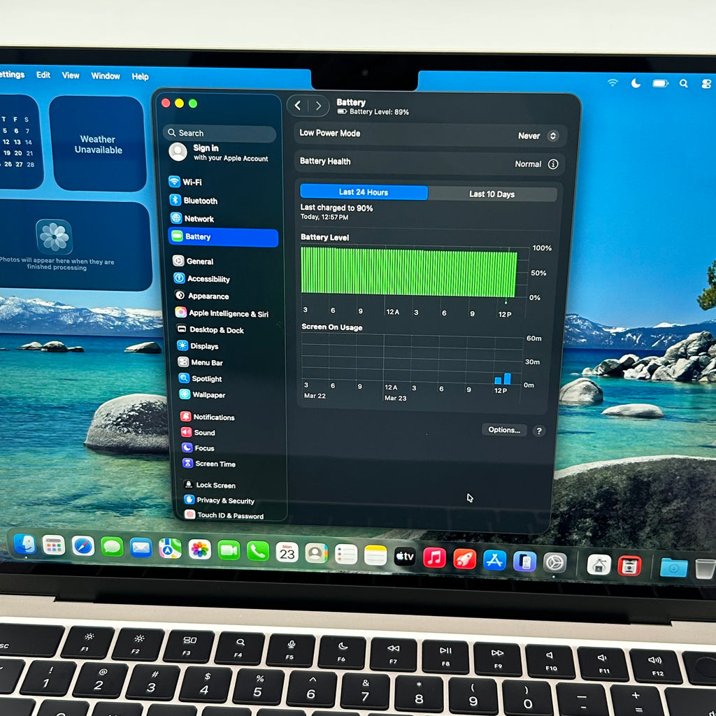 Apple MacBook Air 13.6" M2 8C GPU 3.5GHz 8GB RAM 256GB SSD A2681 - Starlight - Includes Front, Back, and Keyboard Case - Used
