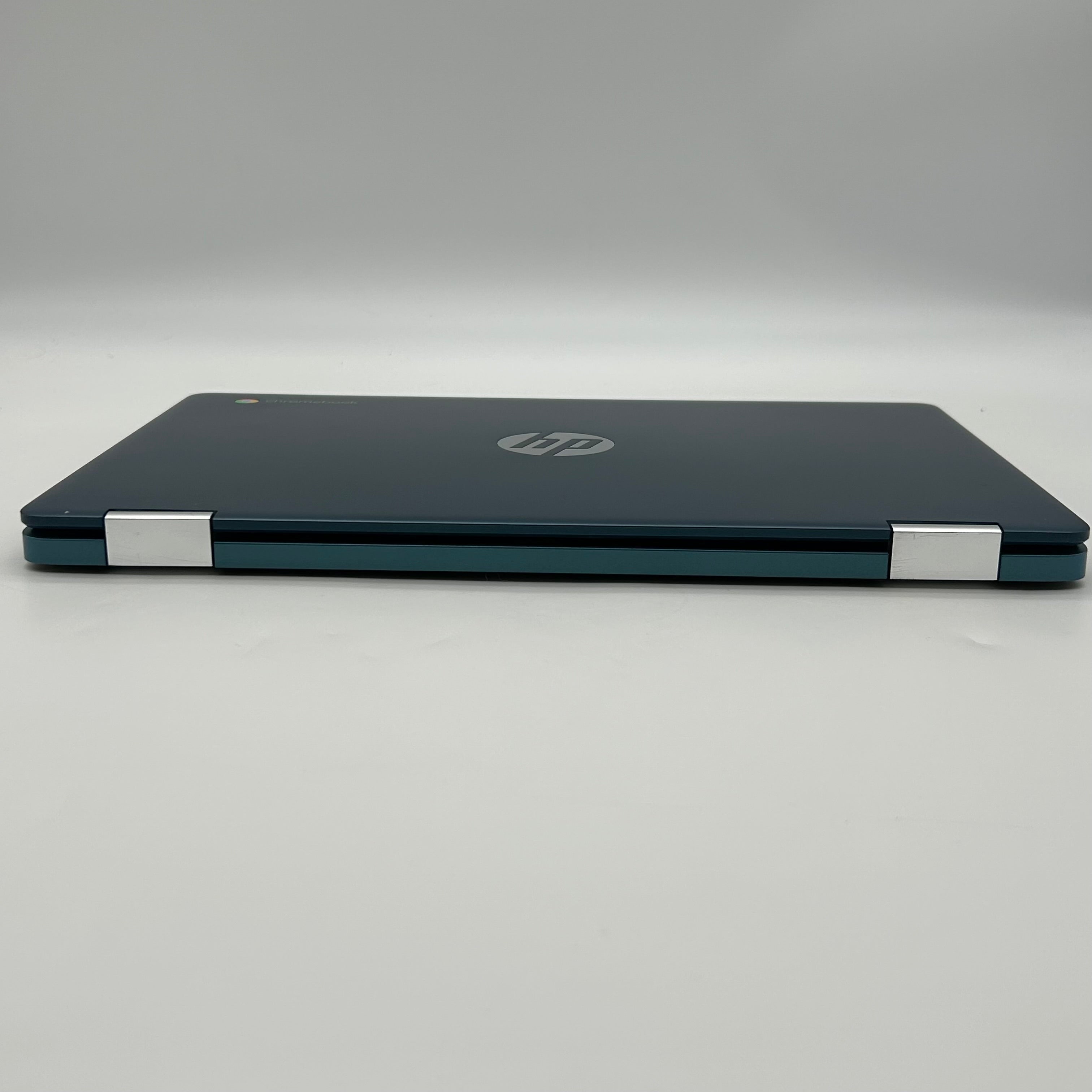 HP 14a-ca0030wm 14" Intel Celeron 4GB RAM 2GB SSD w/ Charger