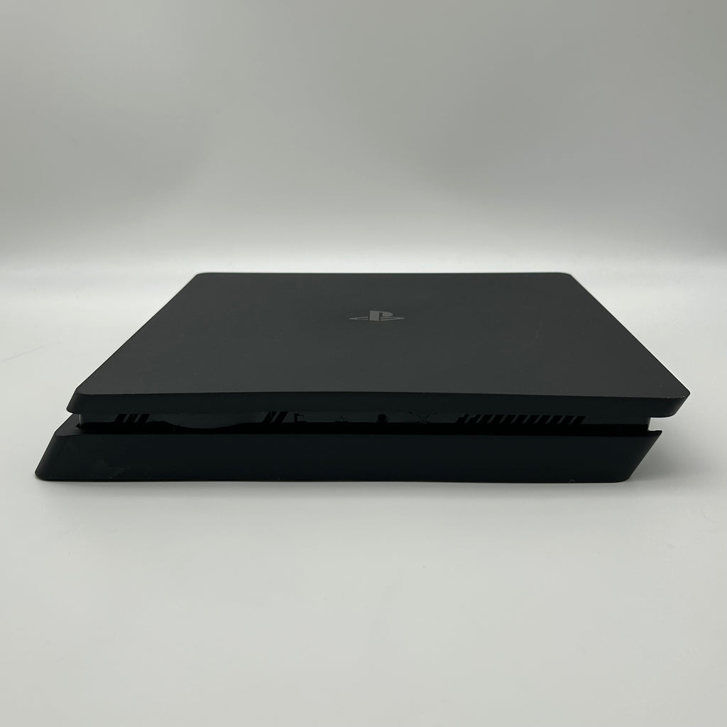 Sony PlayStation 4 CUH-2115A 500GB Storage w/ Two Controllers Black - Used