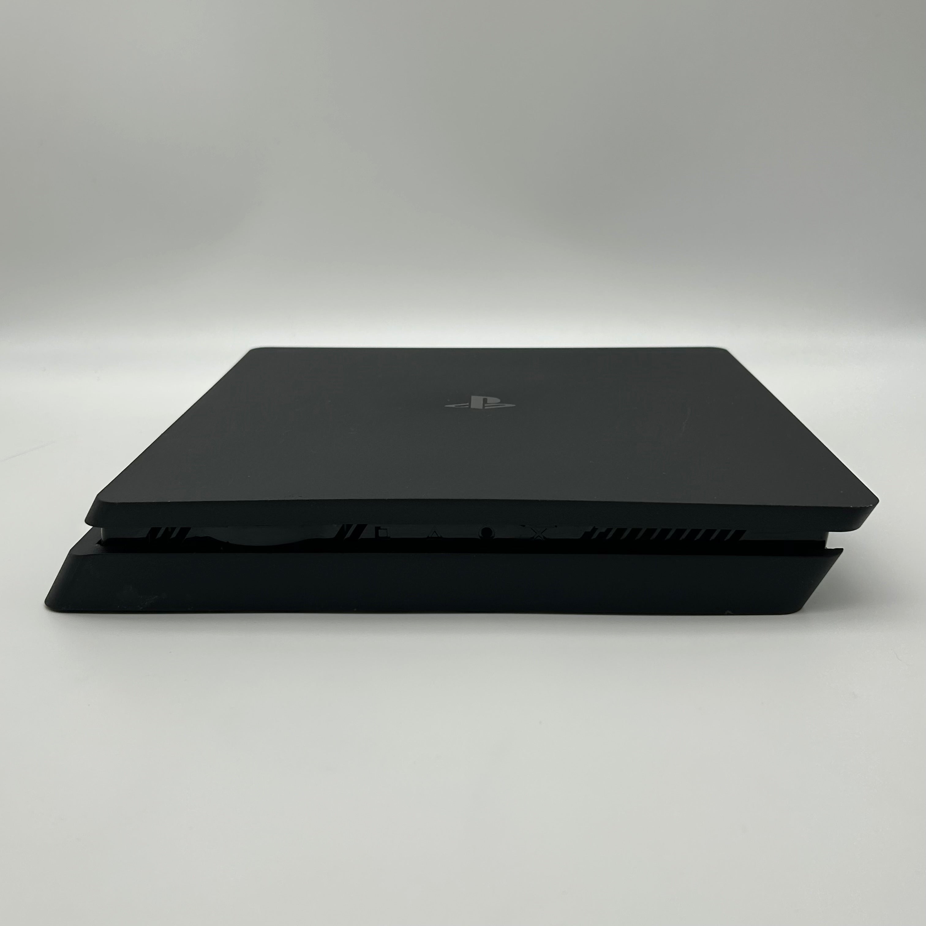 Sony PlayStation 4 CUH-2115A 500GB Storage w/ Two Controllers Black - Used