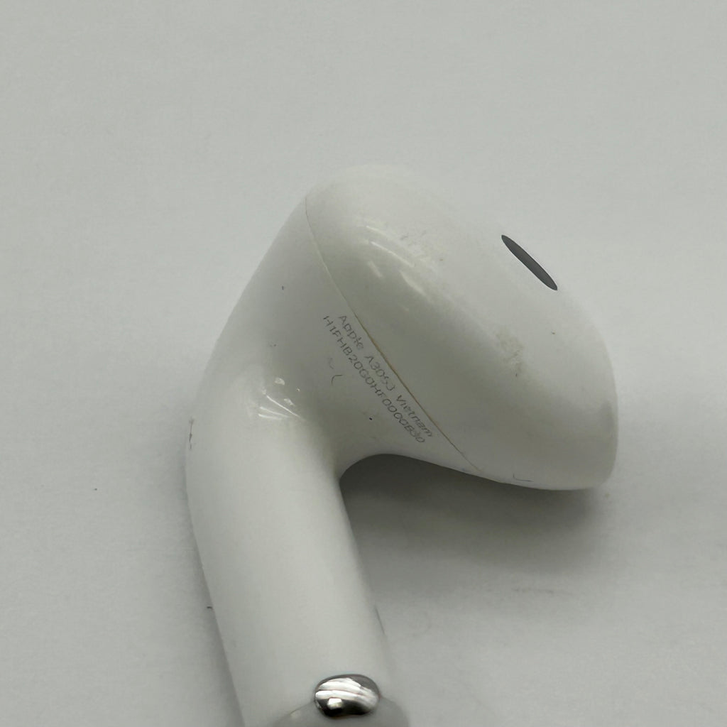 Apple AirPods (4th Gen) Complete Set A3058 A3050 A3053 - White Genuine tested Working Pair - Used