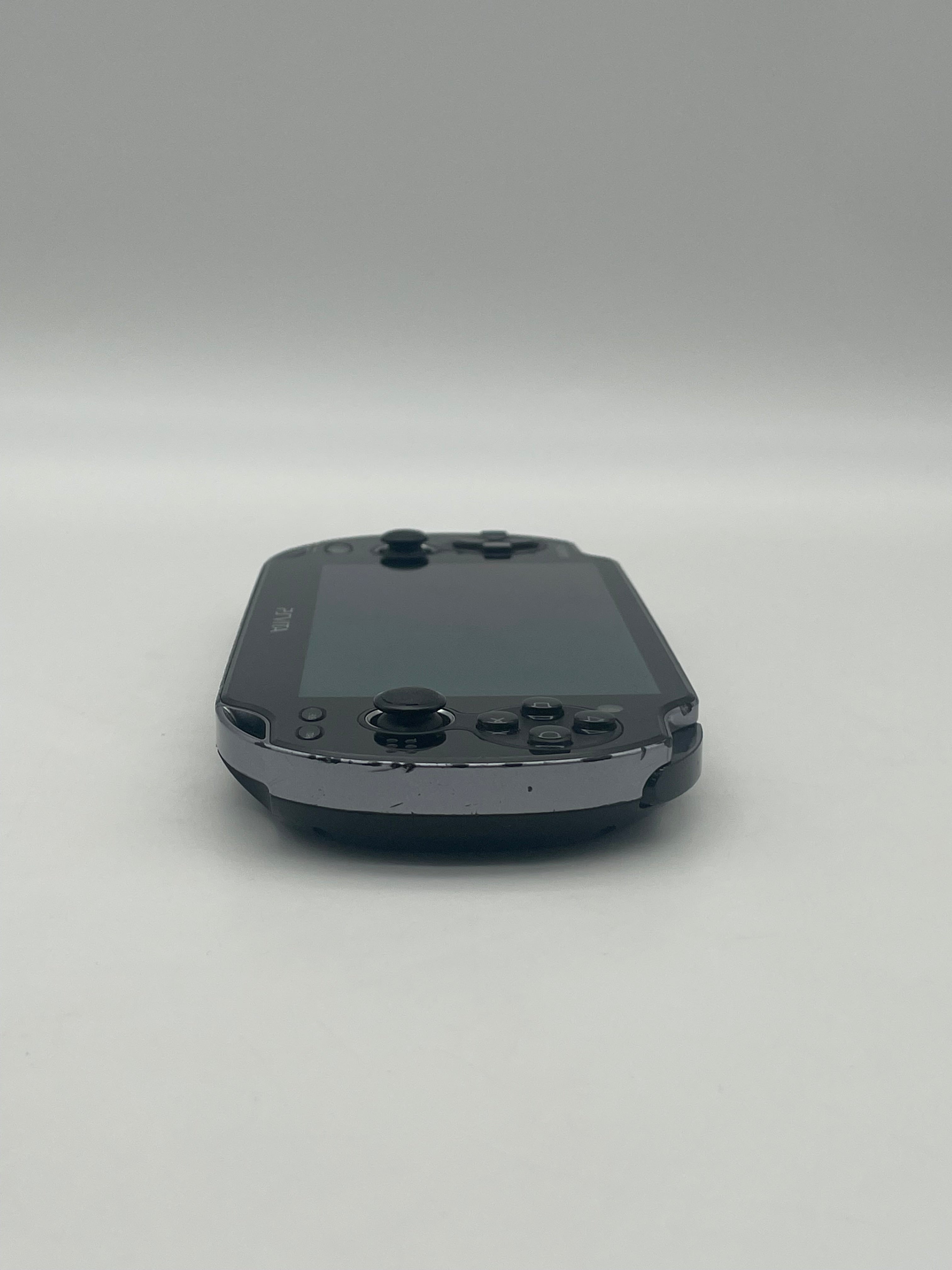 Sony PlayStation Vita PCH-1101 Black w/ Assassins Creed Liberation