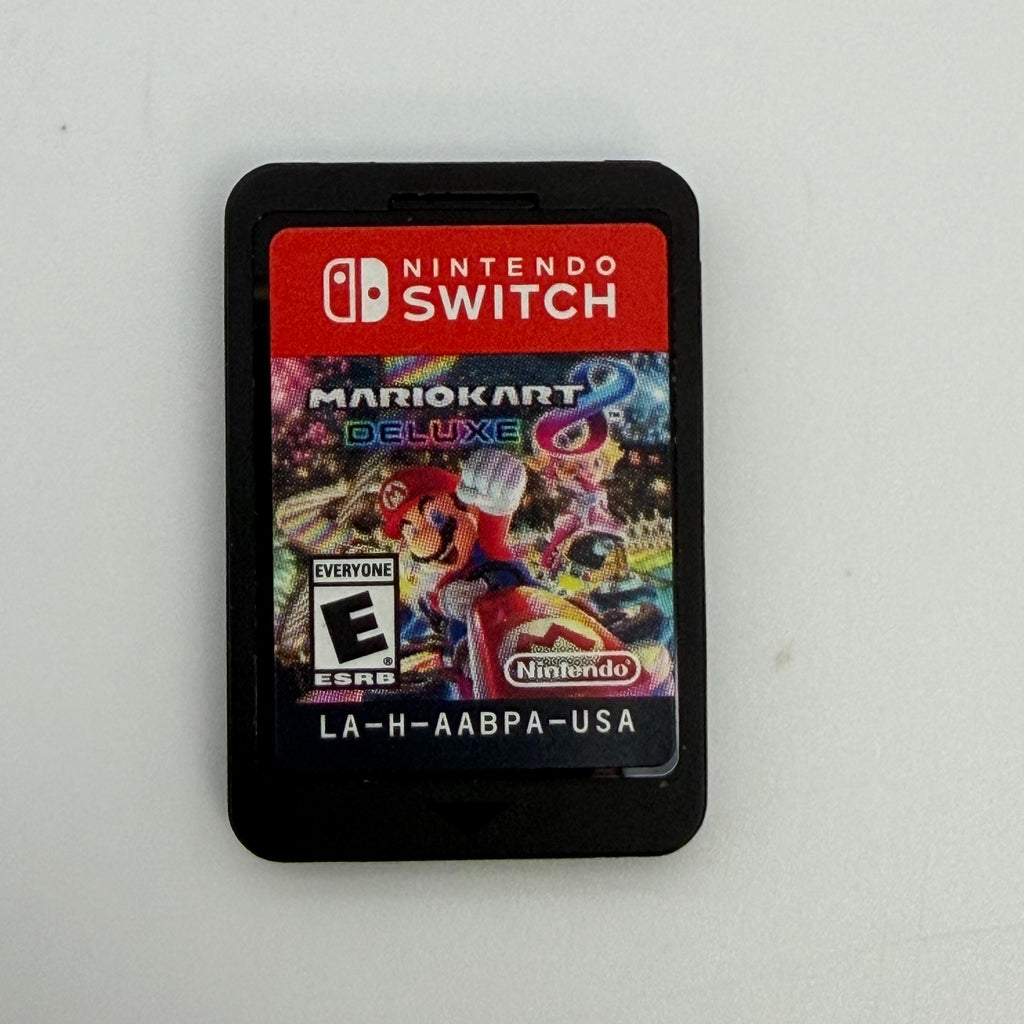 Mario Kart 8 Deluxe Nintendo Switch Cartridge w/Case Tested Authentic