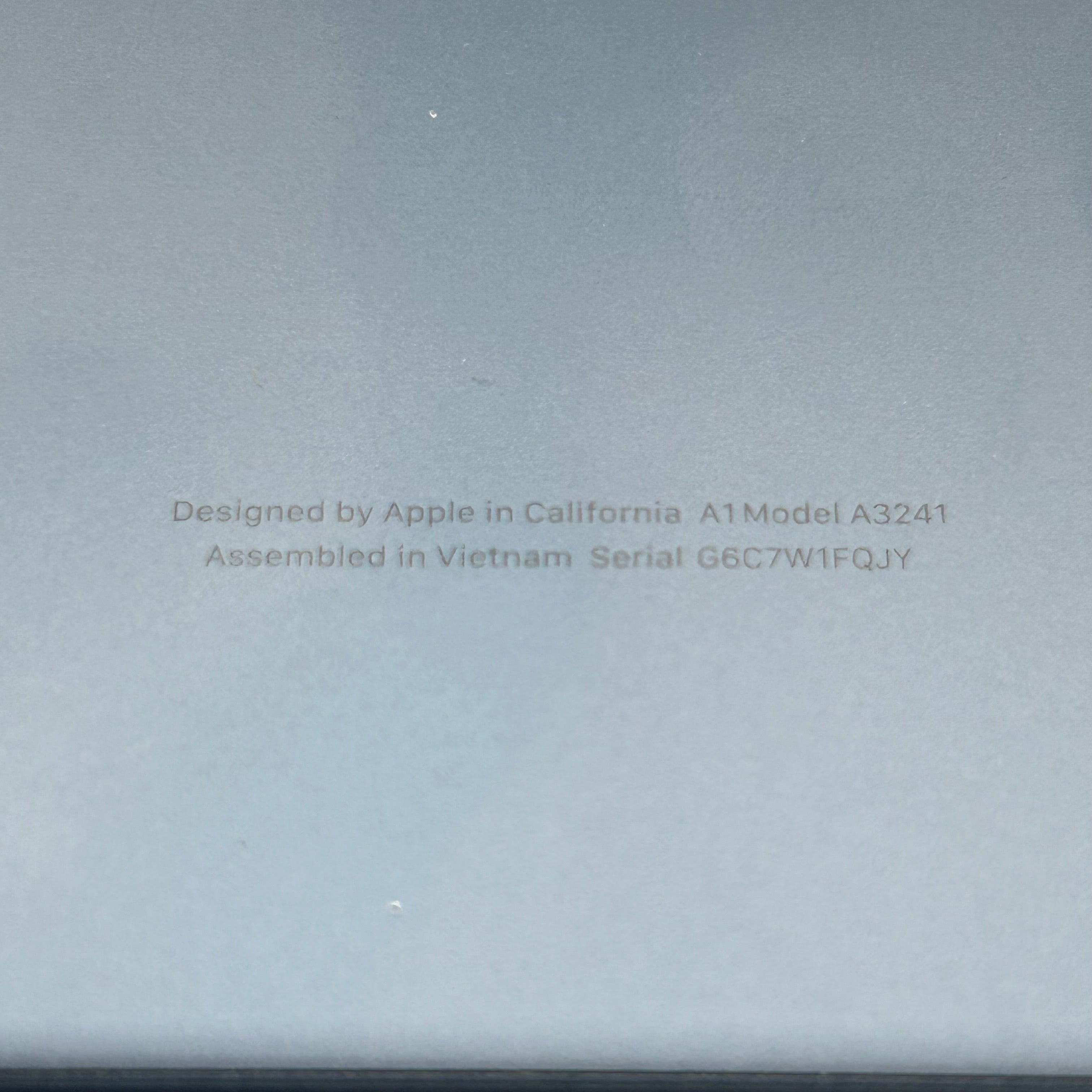 2025 Apple MacBook Air 15" M4 10C GPU 4.4GHz 16GB RAM 512GB SSD A3241
