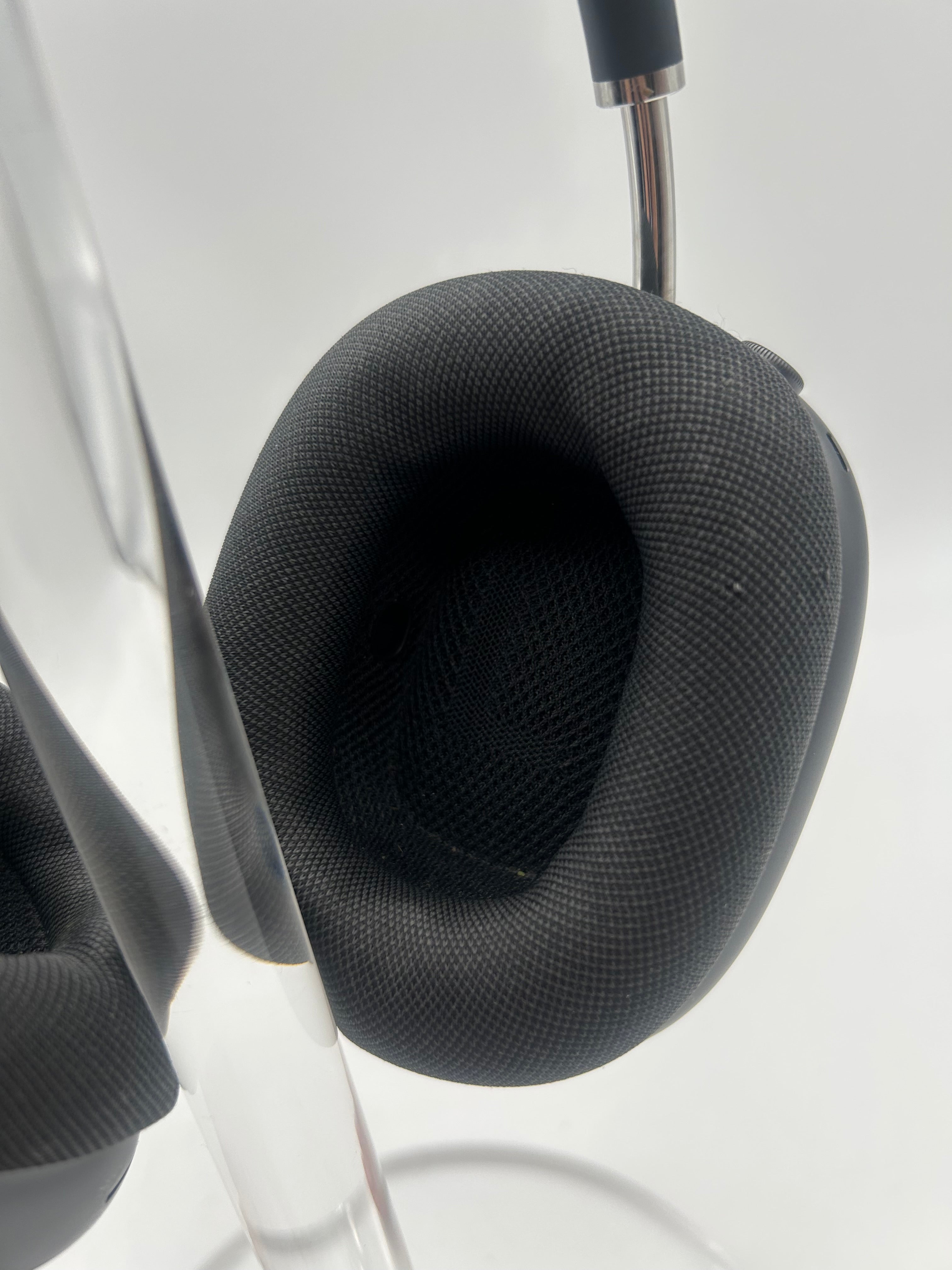 Apple AirPods Max A2096 (Lightning) 2020 Wireless Headphones - Black