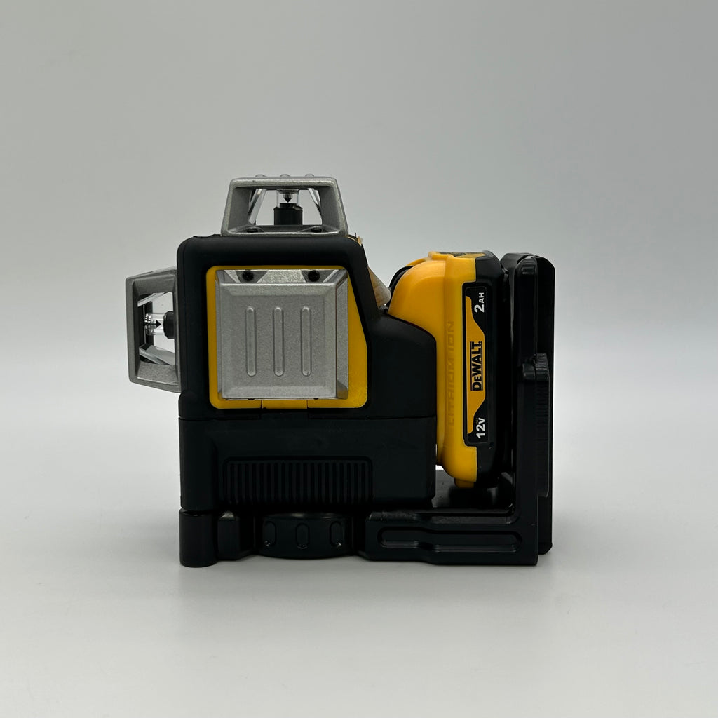 DeWALT DW089LG 12V 3x360 Green Line Laser Level Kit w/ Battery &amp; Charger