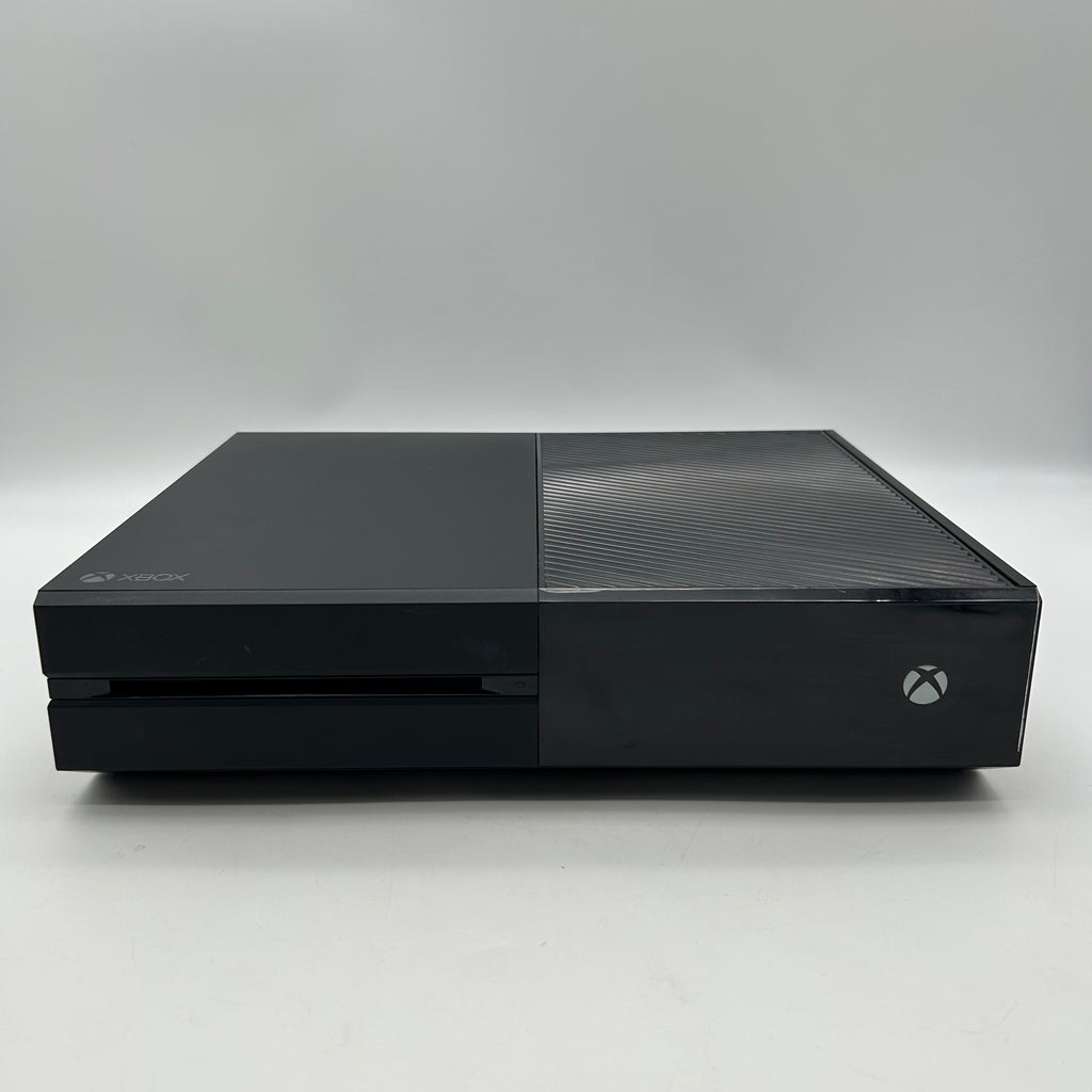 Microsoft Xbox One (1540) 2013 1TB Console Bundle: 3 Games and Controller
