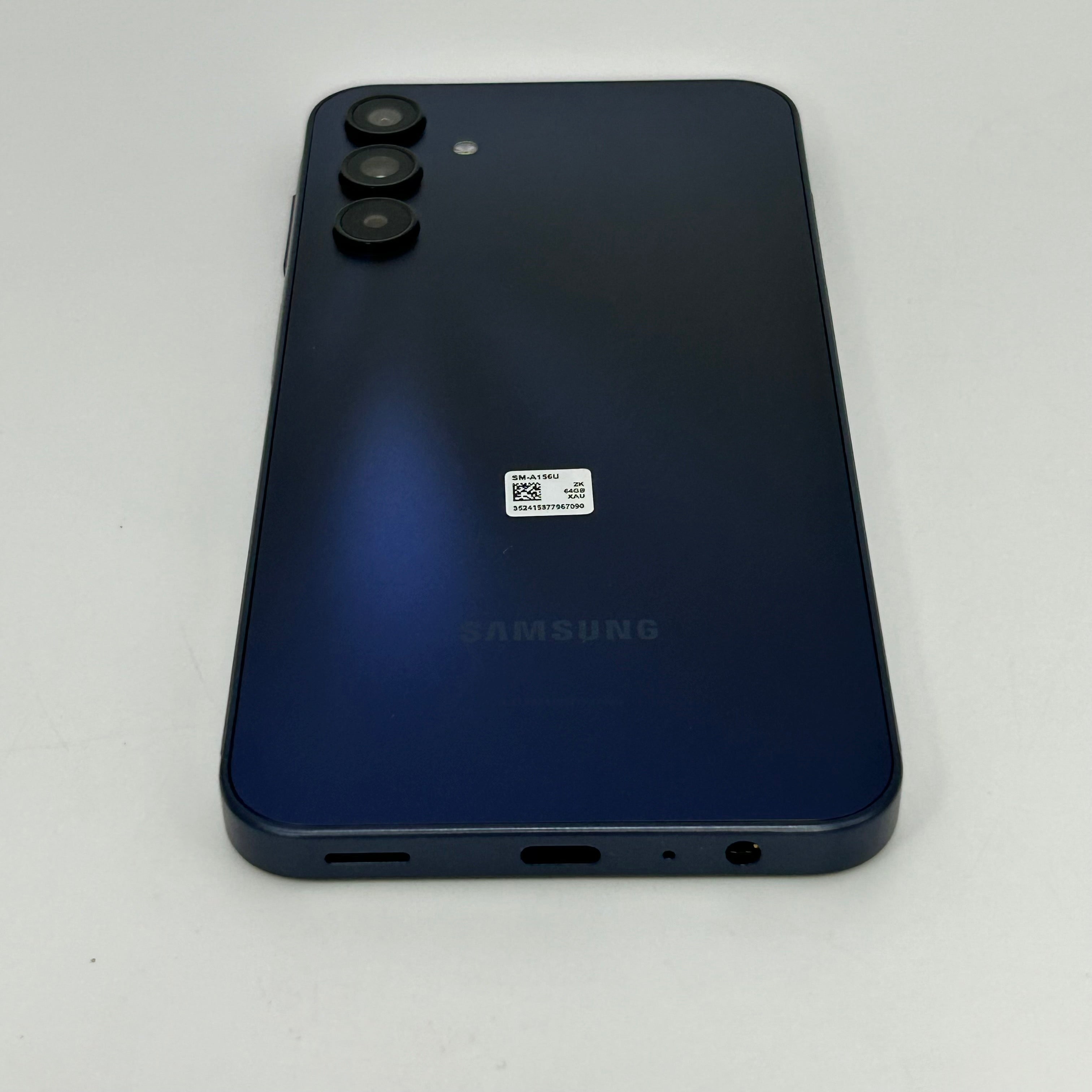 T-Mobile Samsung Galaxy A15 5G 4GB RAM 64GB SM-A156U Blue Black