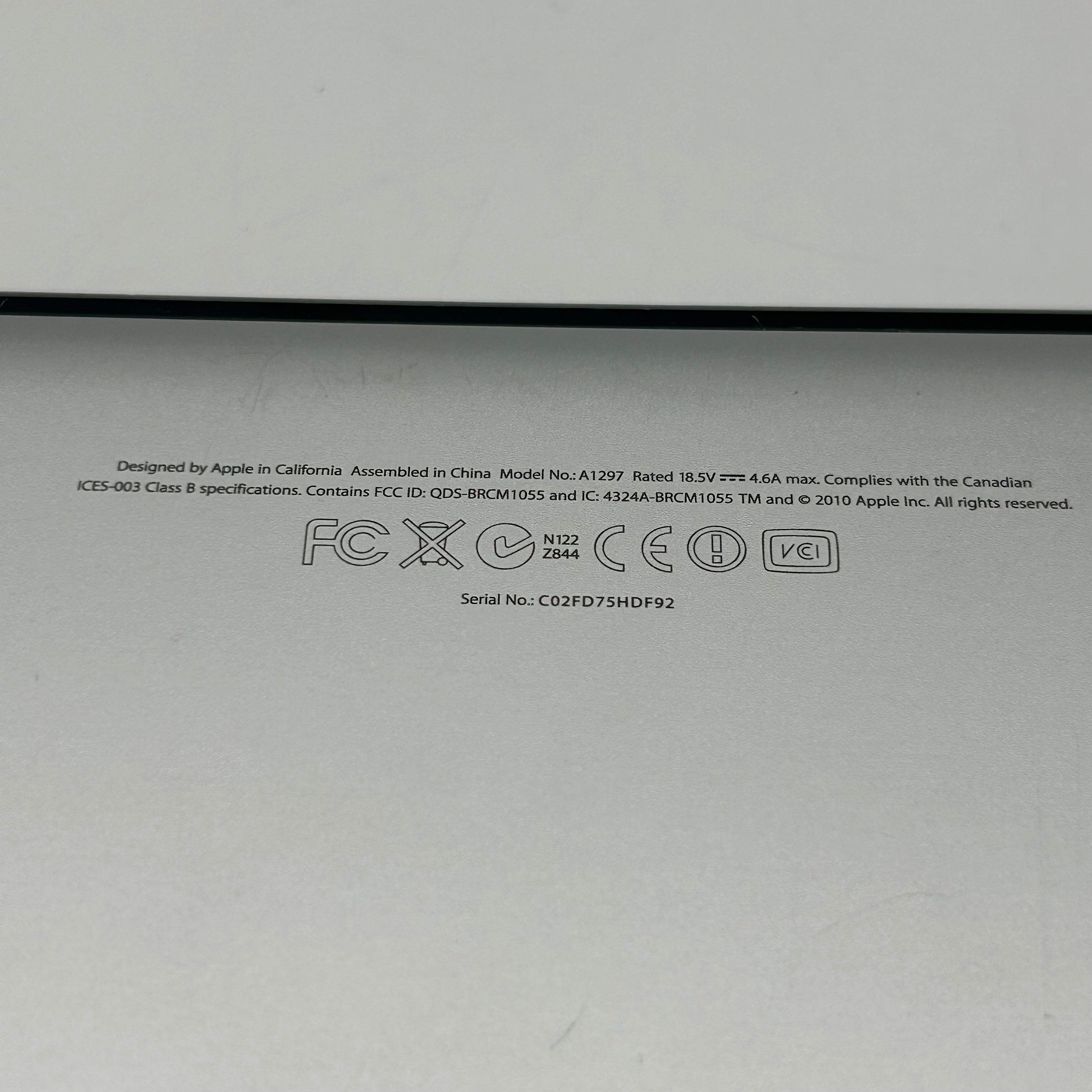 Apple Macbook Pro 17" A1297 Mid 2010 i7 2.2GHz 256GB SSD 4GB High Sierra