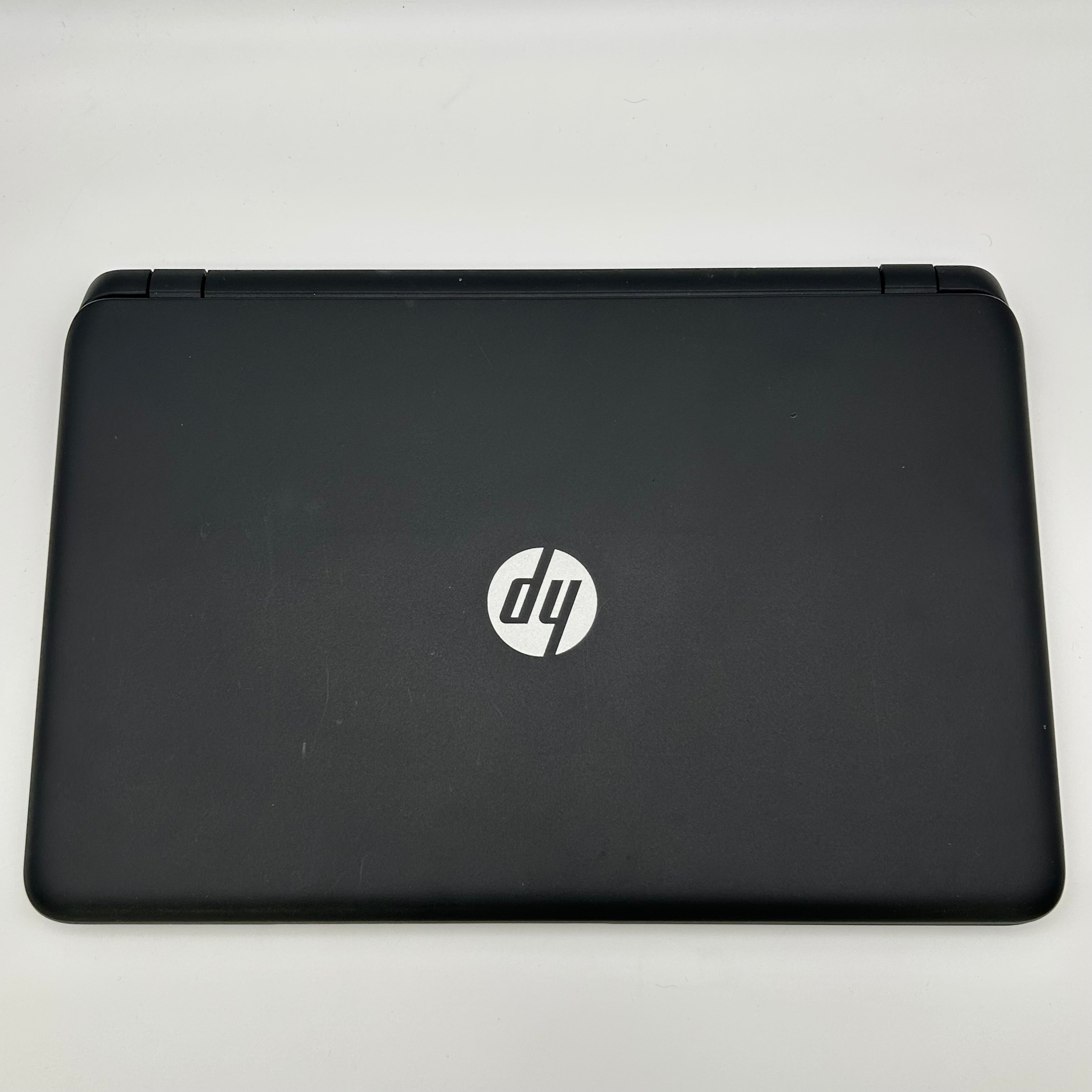 HP 15-f162dx 15-inch Core i3 6GB RAM 700GB HDD Touchscreen Laptop - Used
