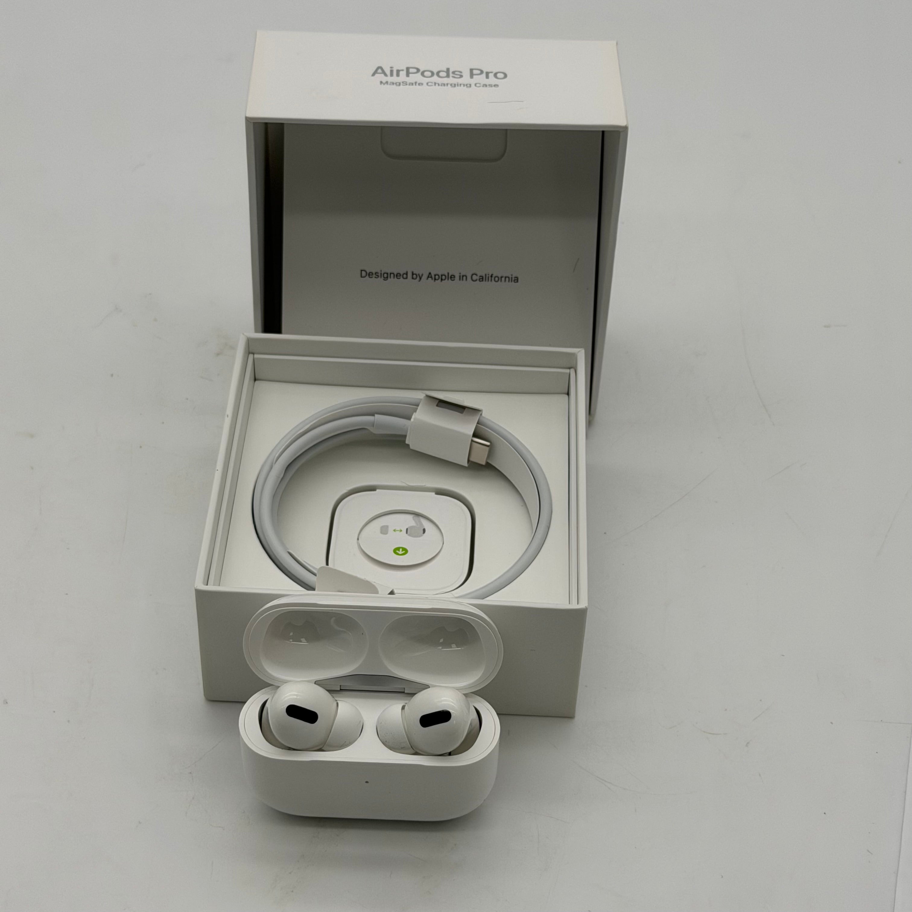 Apple AirPods Pro (1st Gen) Complete Set A2084 A2083 A2190 (2019) - Open Box