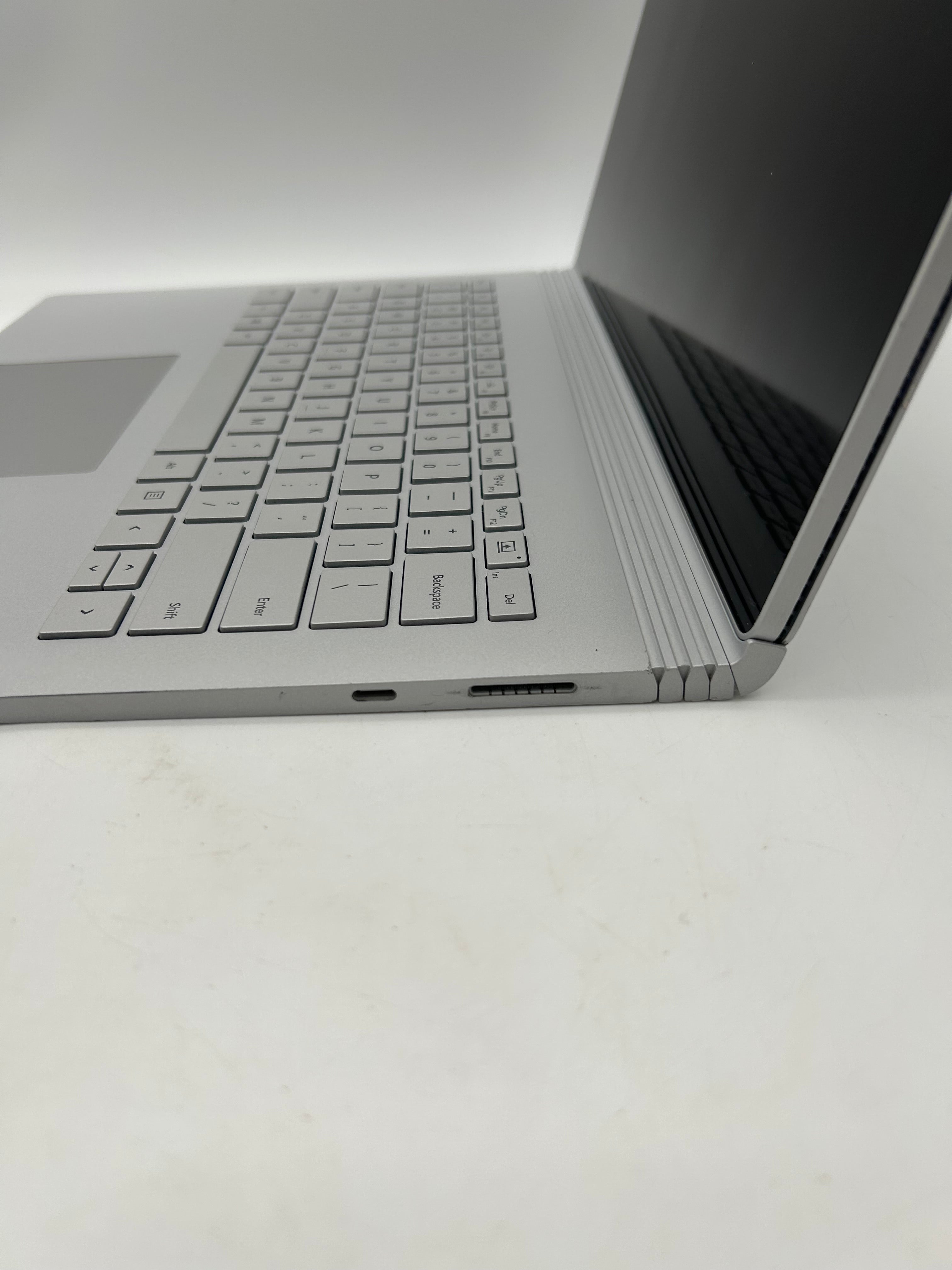 Microsoft Surface Book 2 13" i5-8350U 1.7 8GB RAM 128GB SSD Win11P