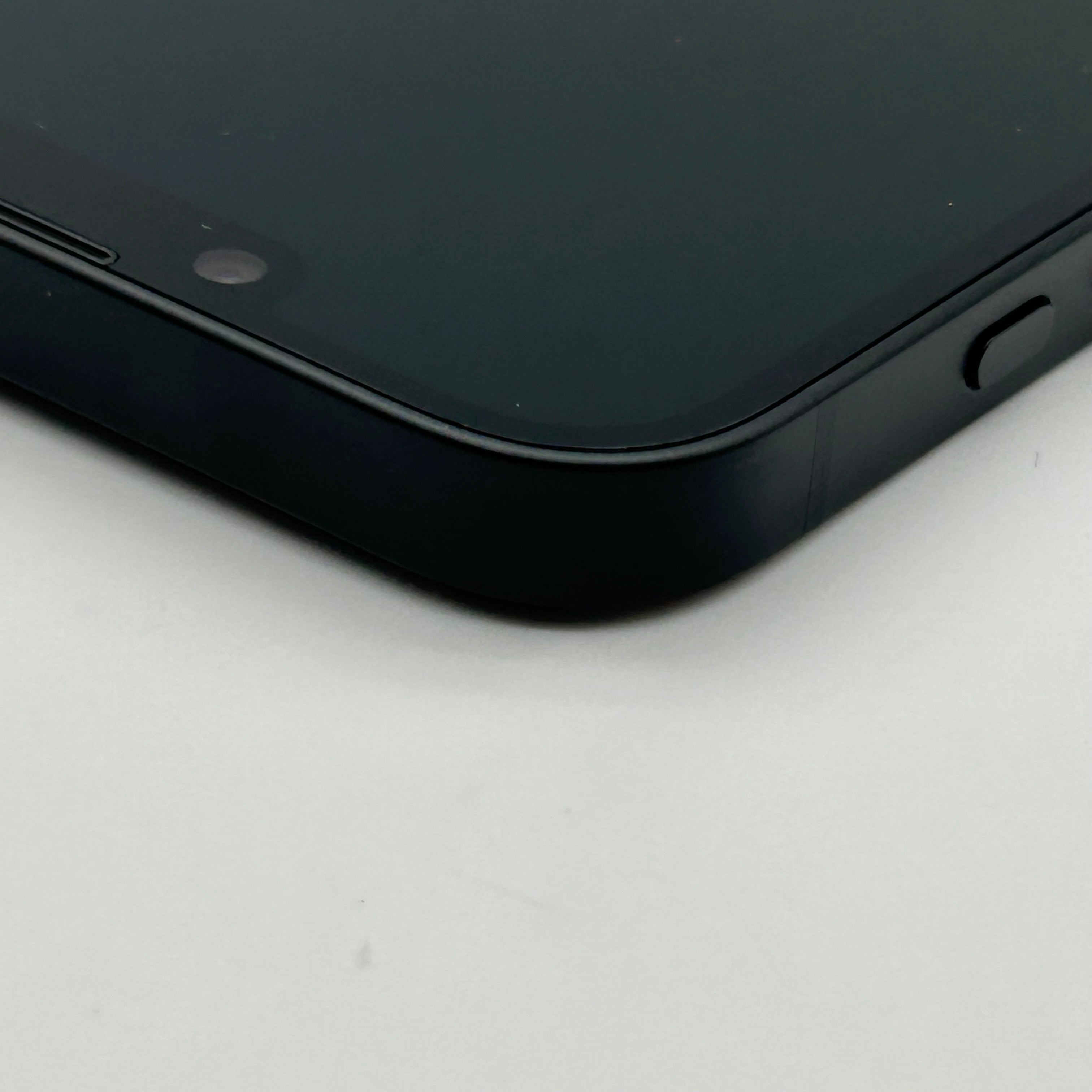 Apple iPhone 16e A3212 (AT&T Locked) 128GB Black For Parts