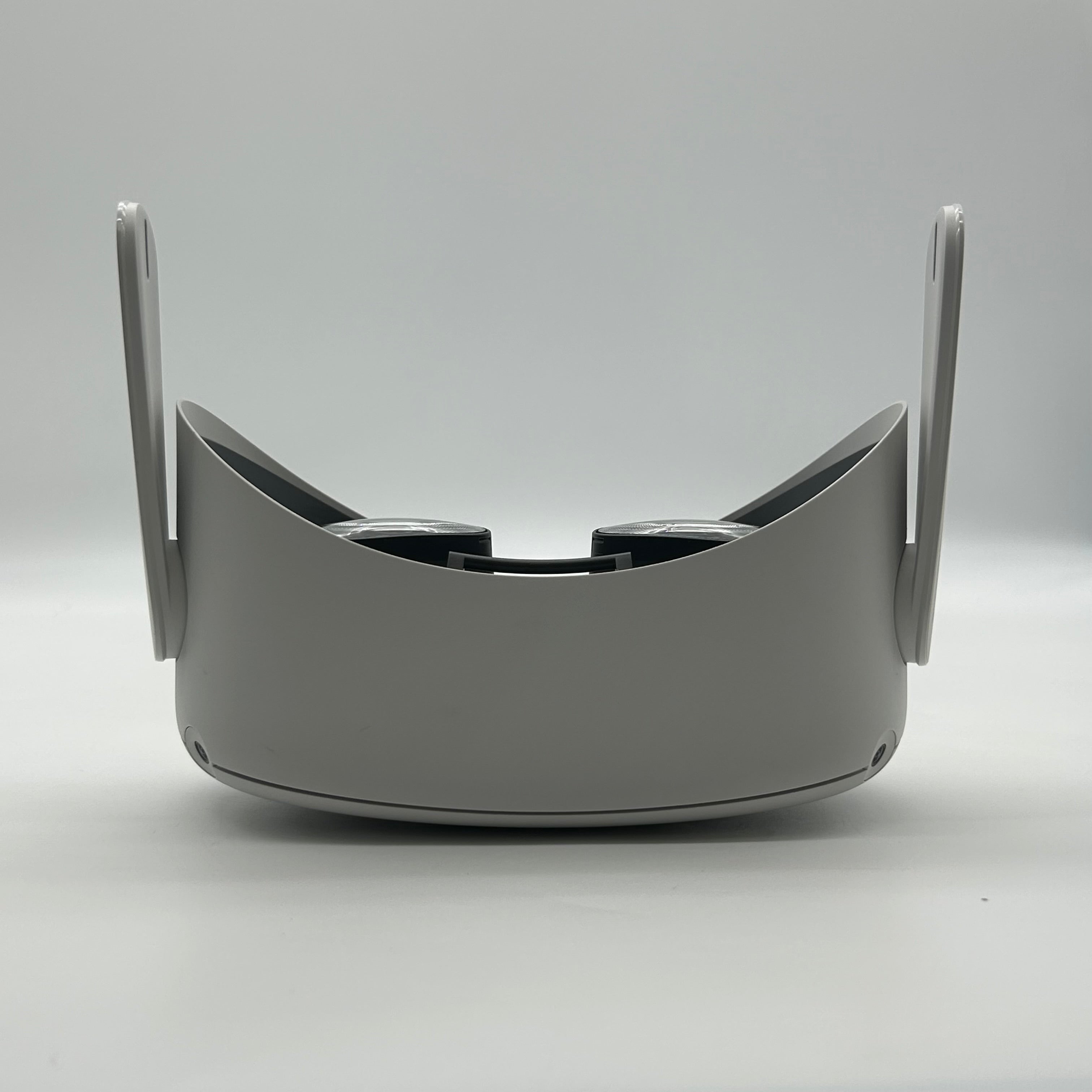 Meta Oculus Quest 2 Advanced All-In-One VR Headset - White - 64GB