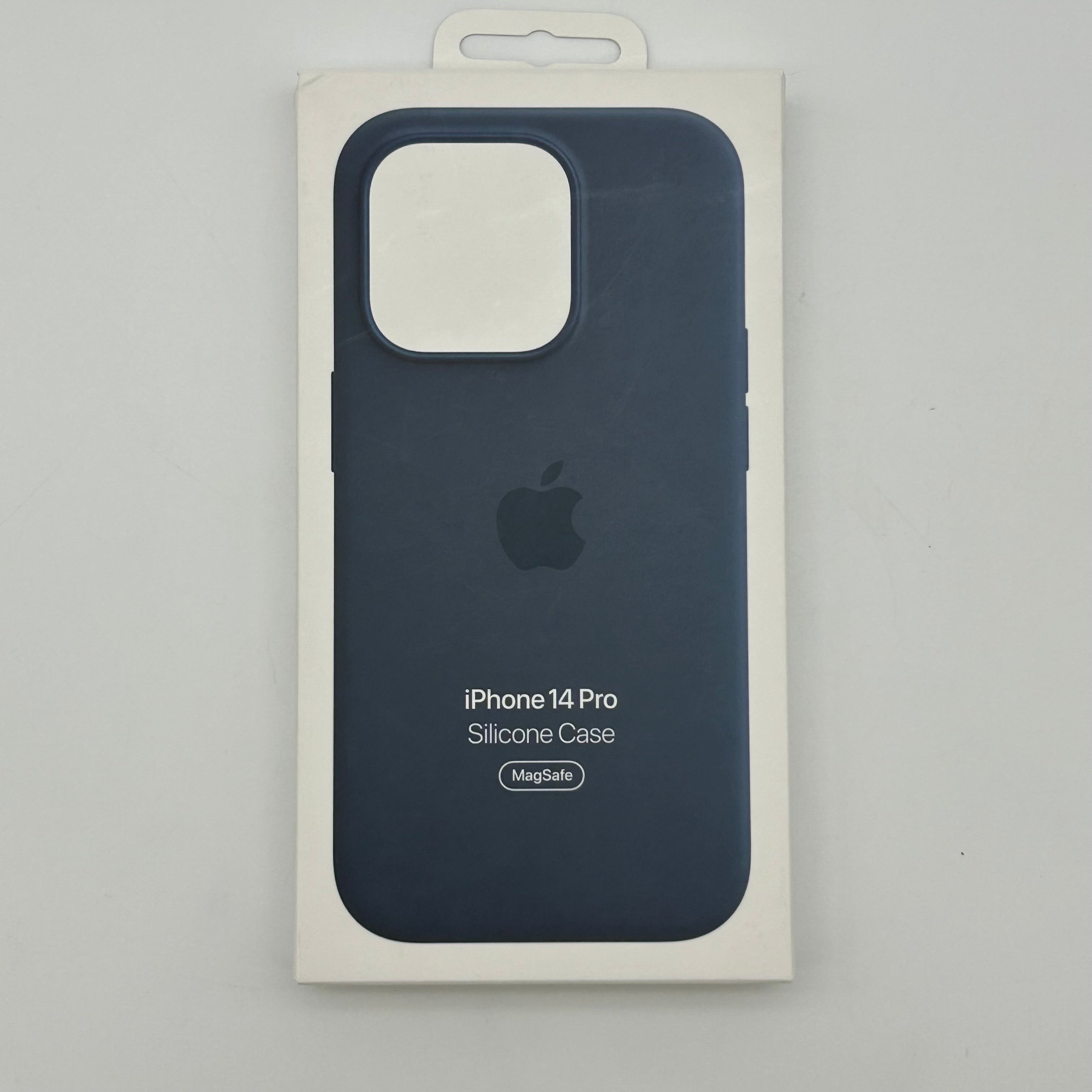 Apple Silicone Case with MagSafe for iPhone 14 Pro + 1  Screen Protector - Used With Box