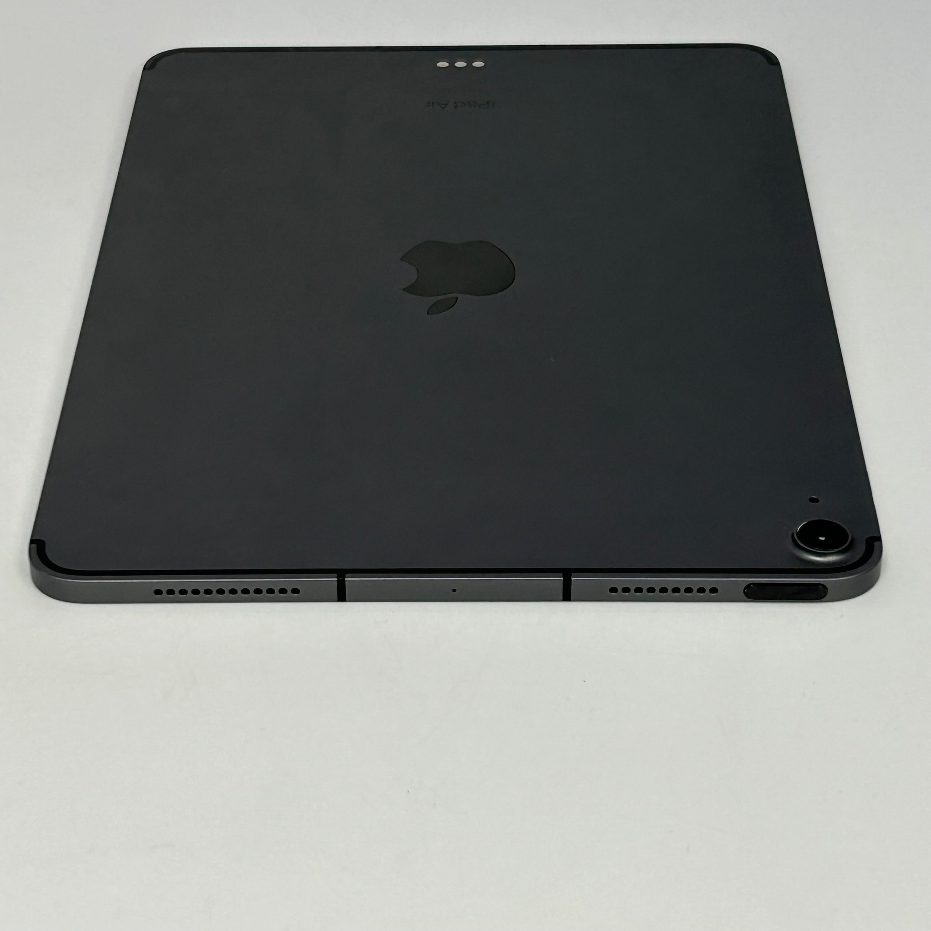 Apple iPad Air 5th Generation A2589 64GB Gray WiFi + Cellular Tablet