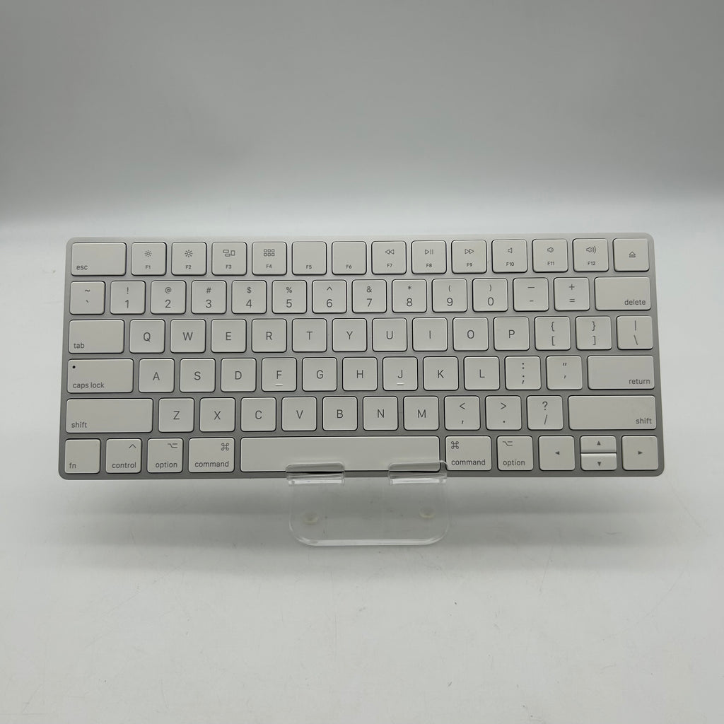 Apple Magic Keyboard MLA22LL/A A1644 Rechargeable Wireless Bluetooth