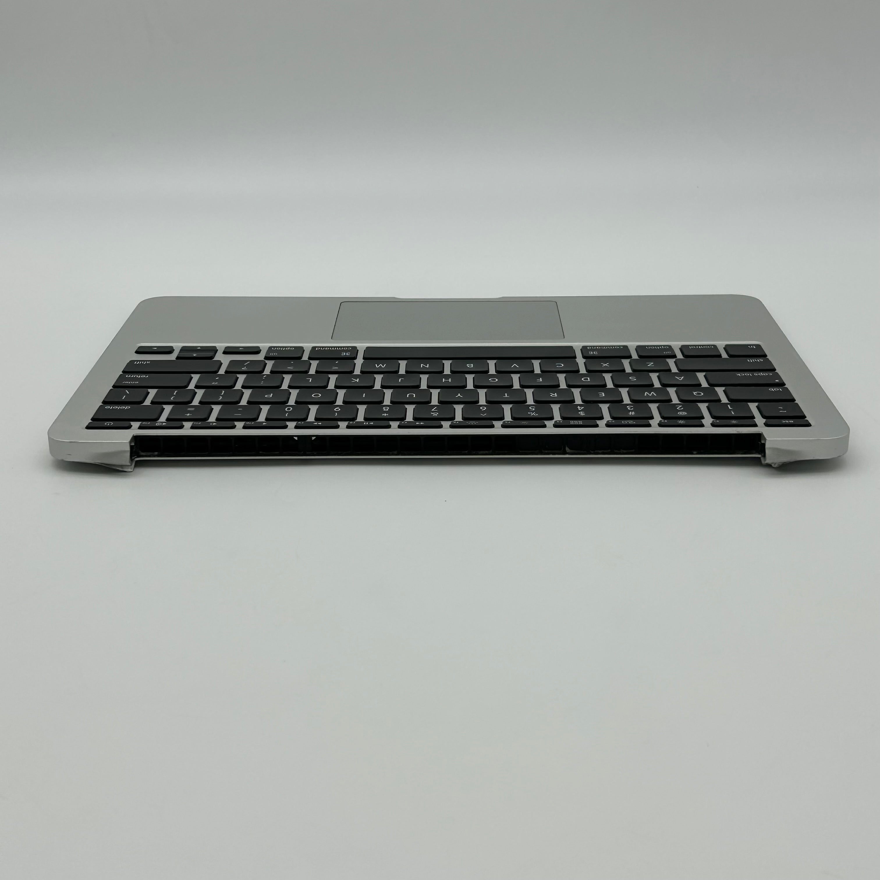 Apple MacBook Air 11 A1465 Logic Board Silver - For Parts