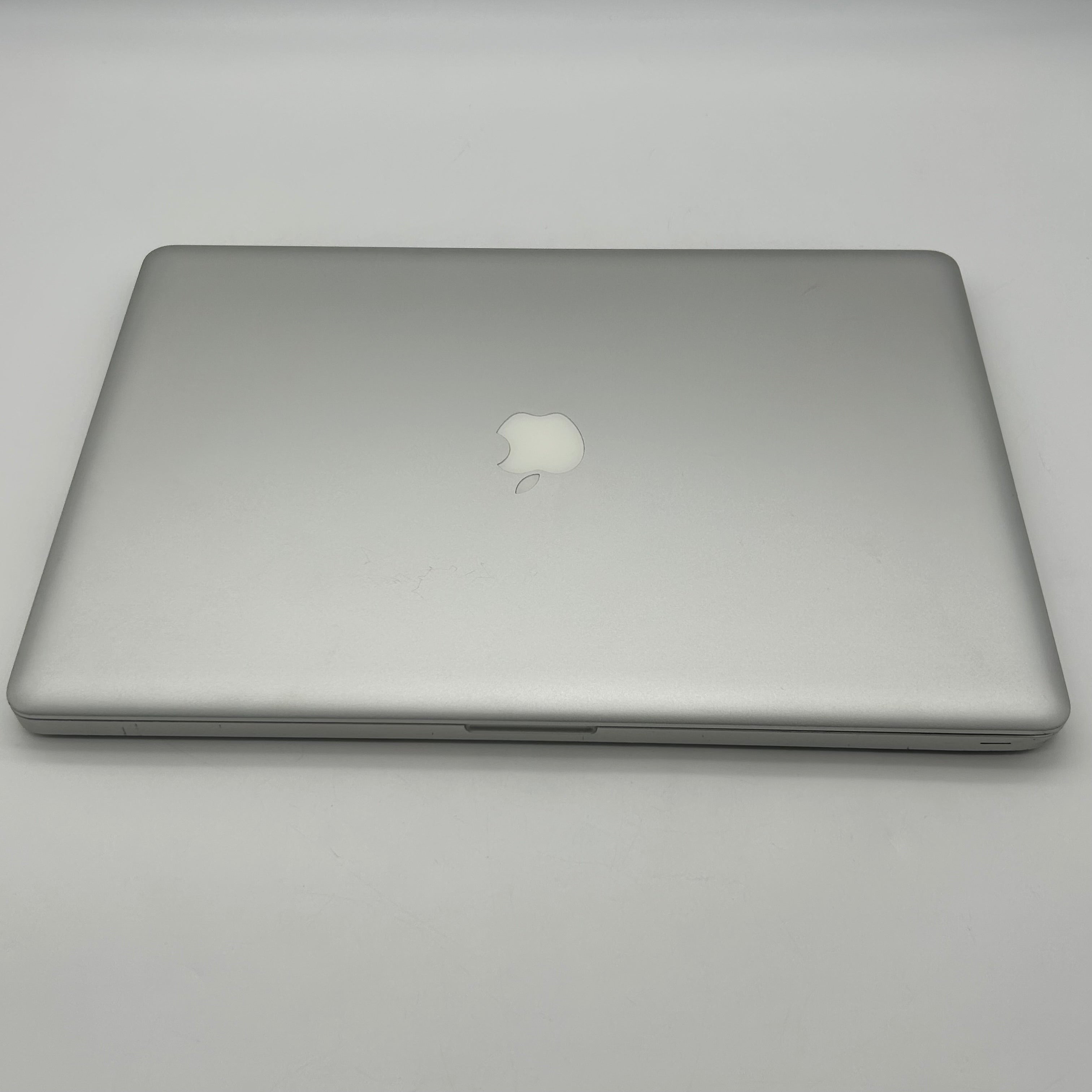 Apple Macbook Pro 17" A1297 Mid 2010 i7 2.2GHz 256GB SSD 4GB High Sierra