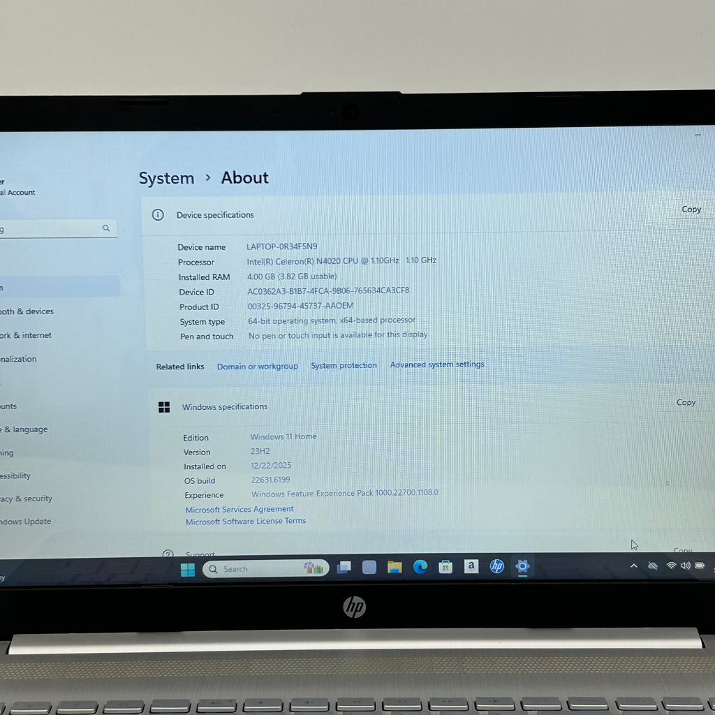HP Laptop 15-DW1022NR Intel Celeron N4020 1.1GHz 4GB RAM 1TB HDD Windows 11