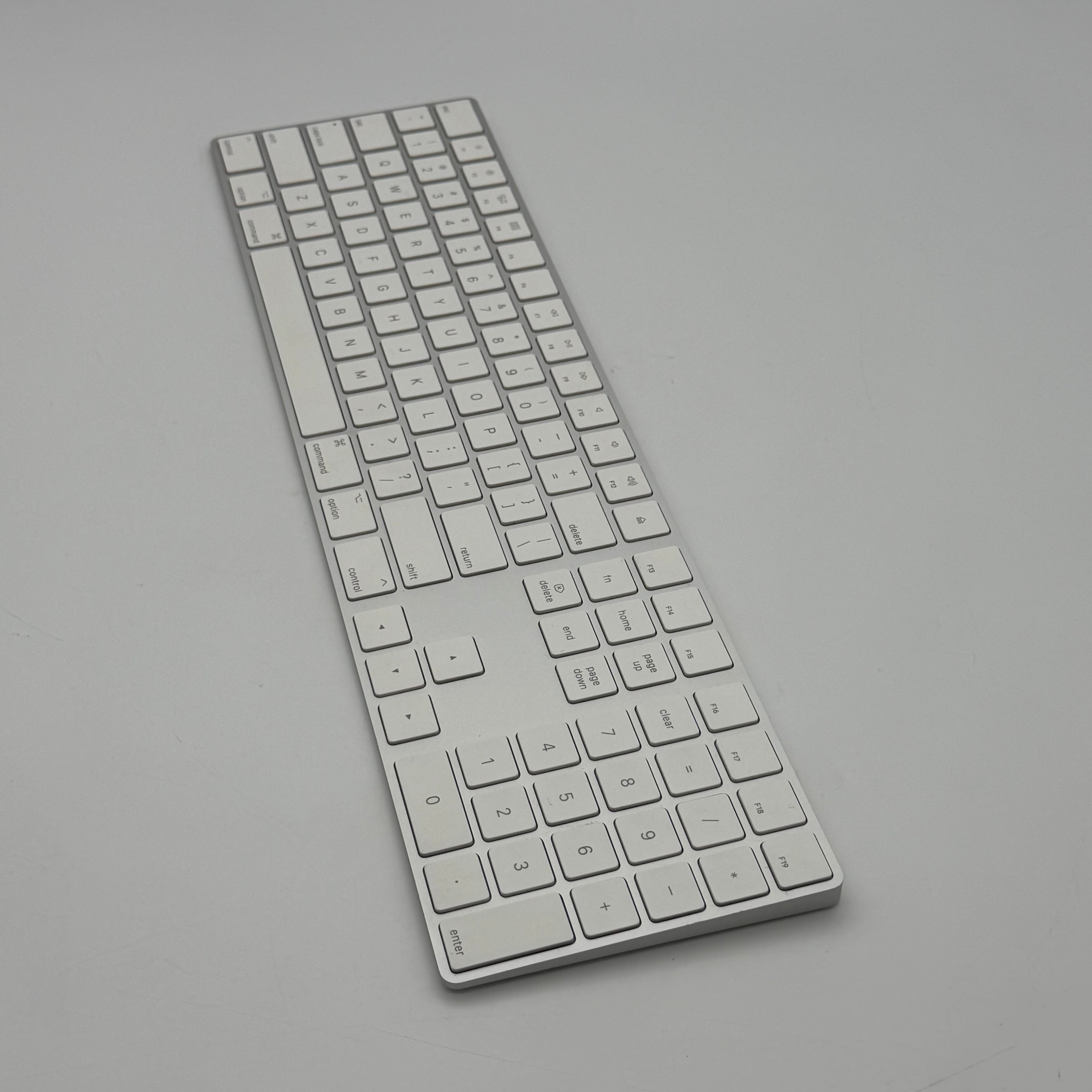 Apple A1843 Computer Accessory White Used