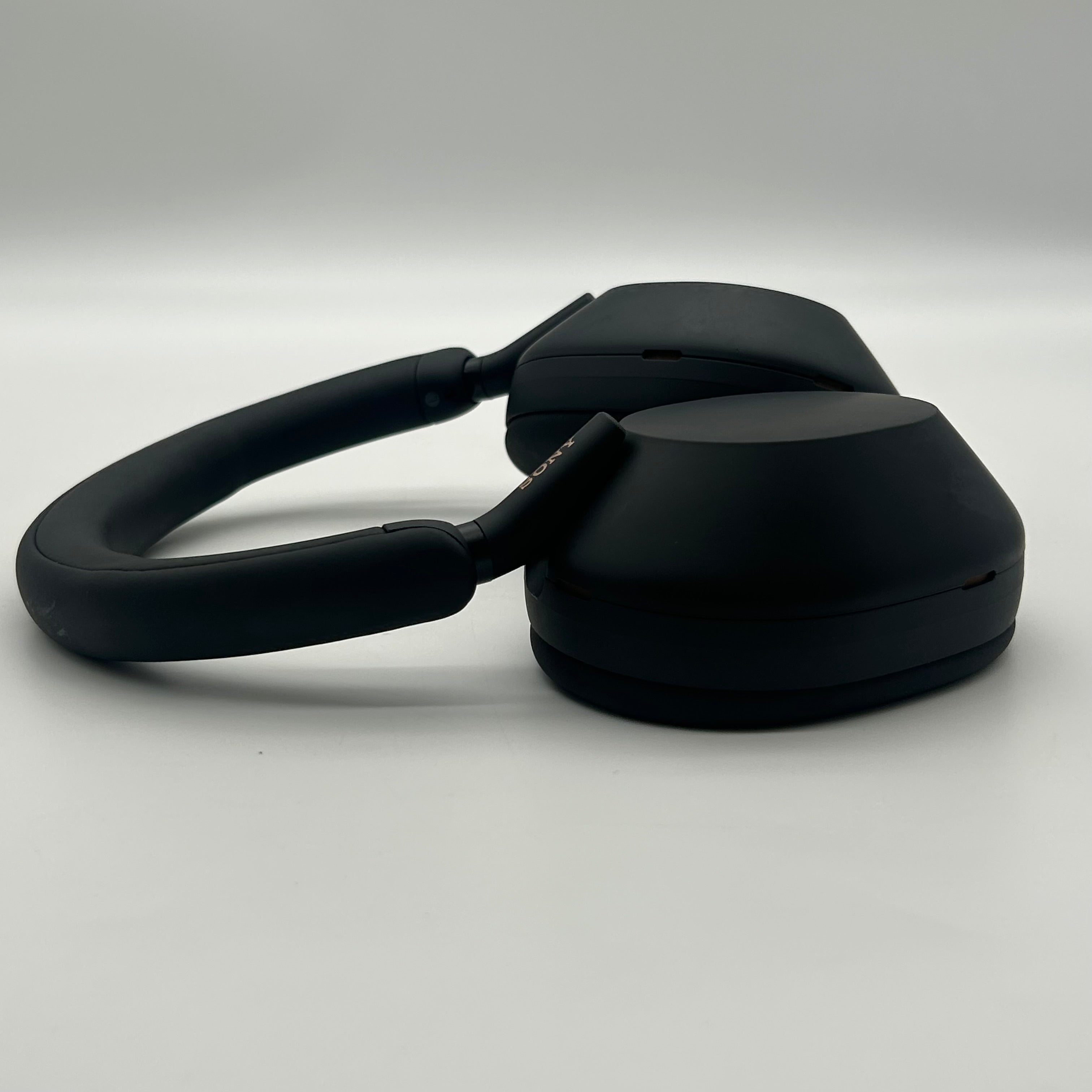Sony WH-1000XM5 Wireless Noise Canceling Headphones
