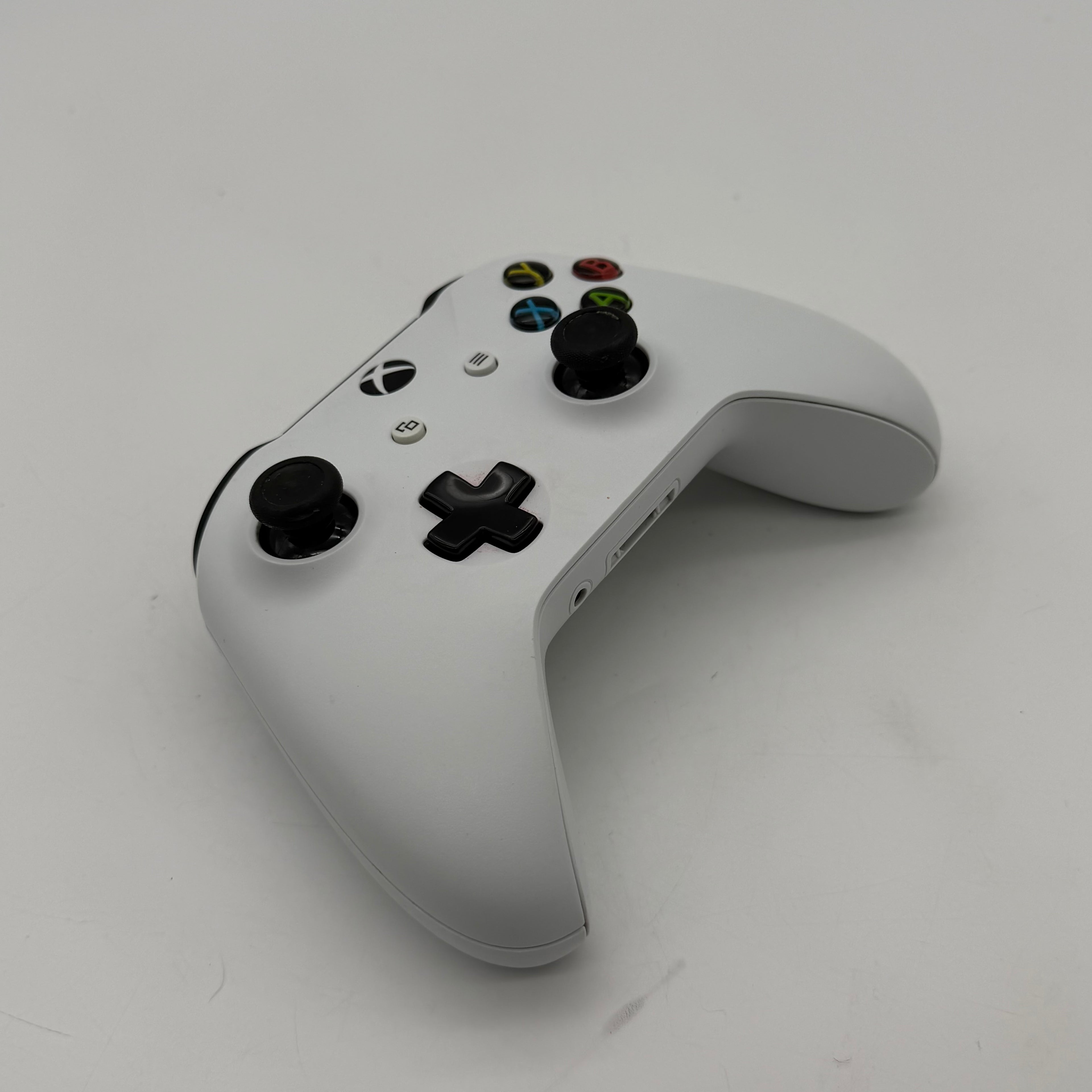 Microsoft Xbox Series S 512GB Console With Xbox Wireless Controller - White