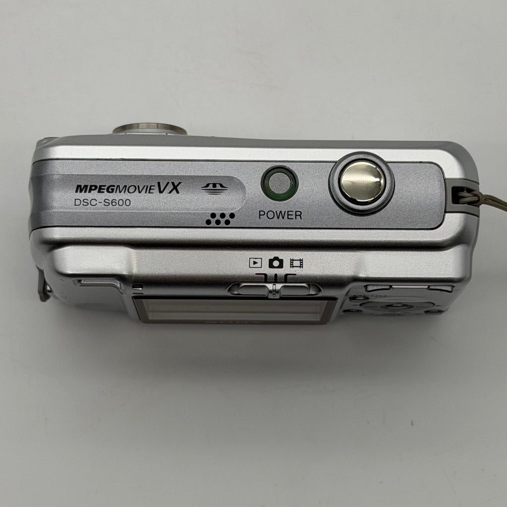 Sony Digital Camera Cybershot DSC-S600 6.0MP Silver - Tested