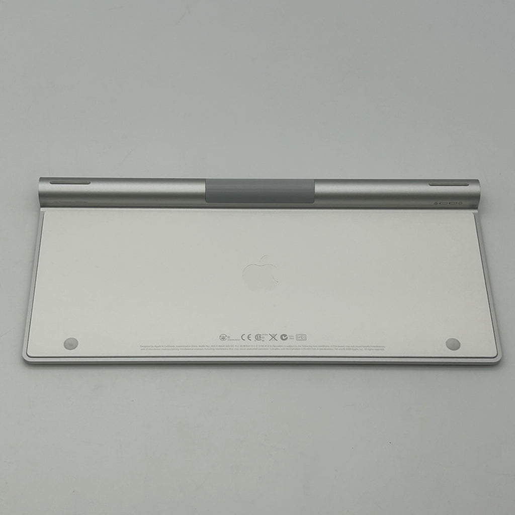 Apple A1314 White Keyboard Open Box