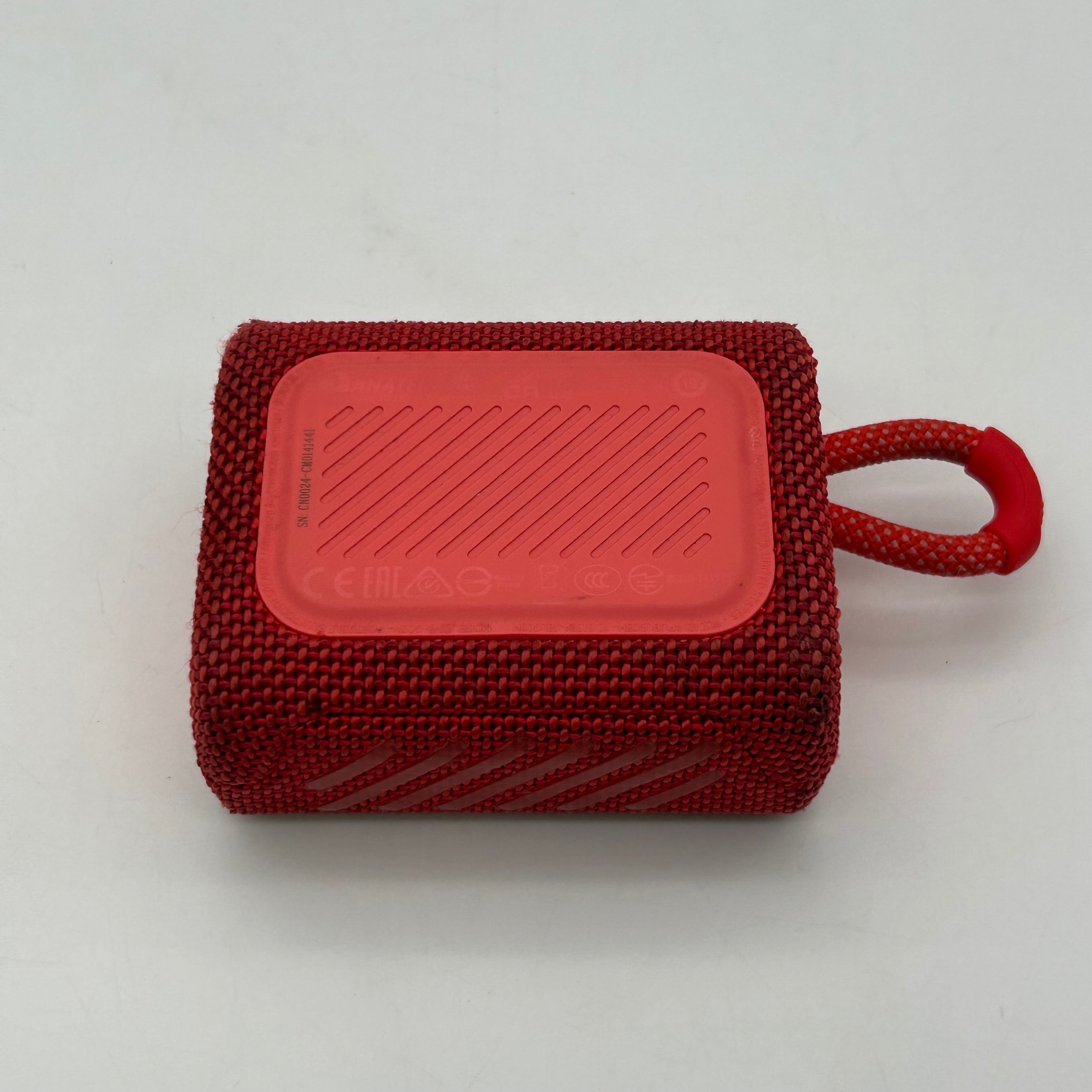 JBL - GO3 Portable Waterproof Wireless Speaker - Red